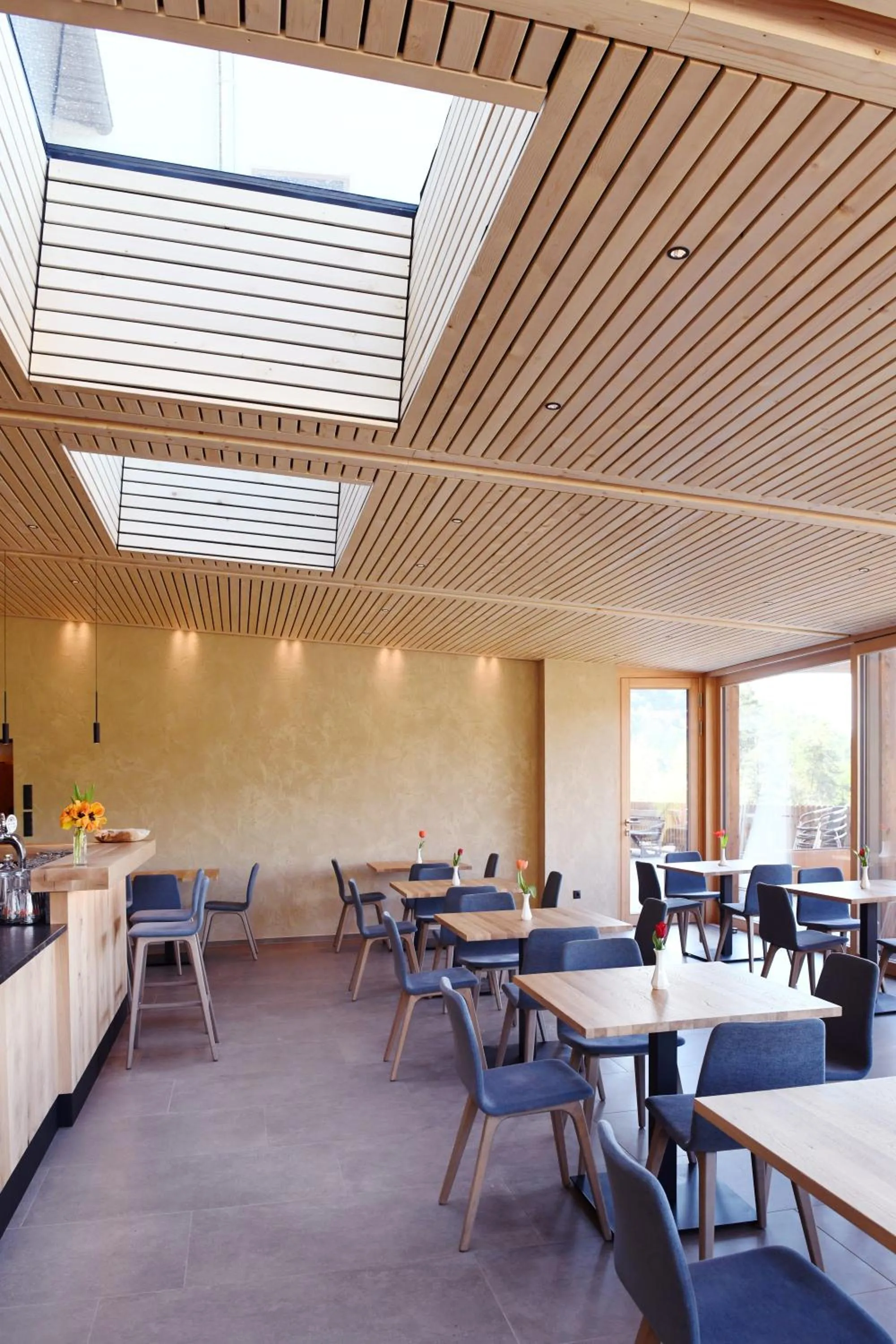 Restaurant/places to eat in Bad St Isidor