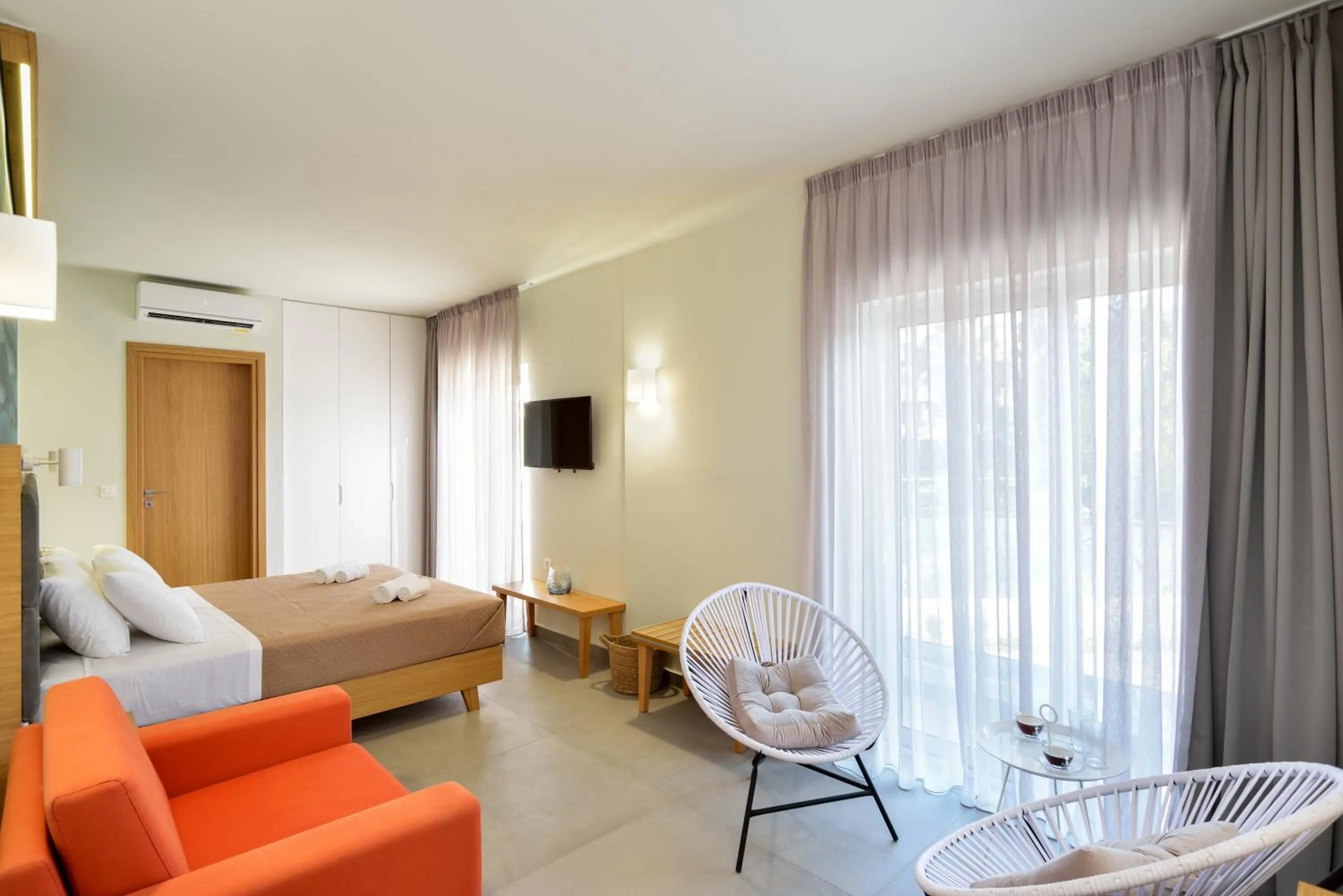 Photo of the whole room in Elia Kalamaki Hotel