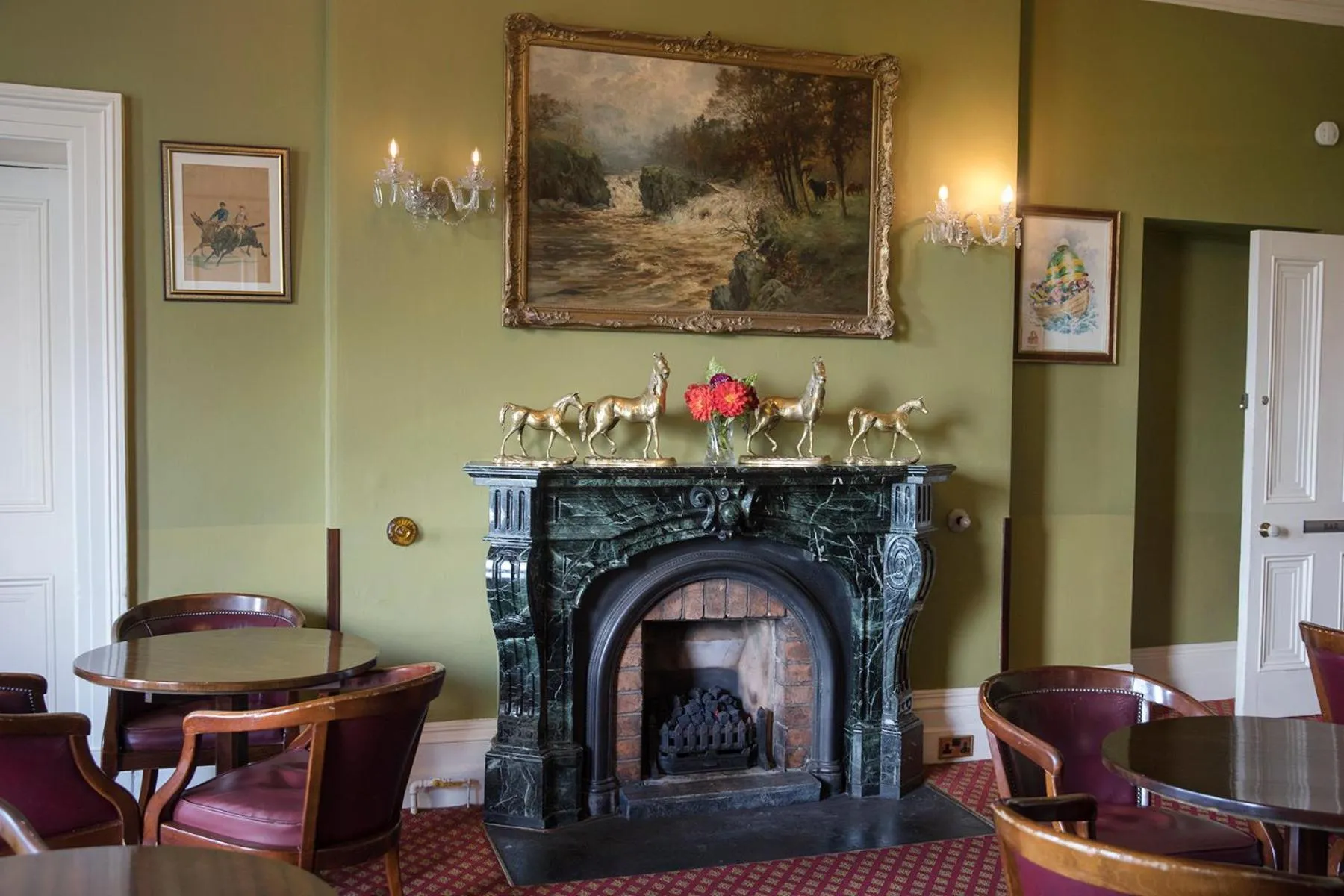 Property building in Hotel Minella & Leisure Centre