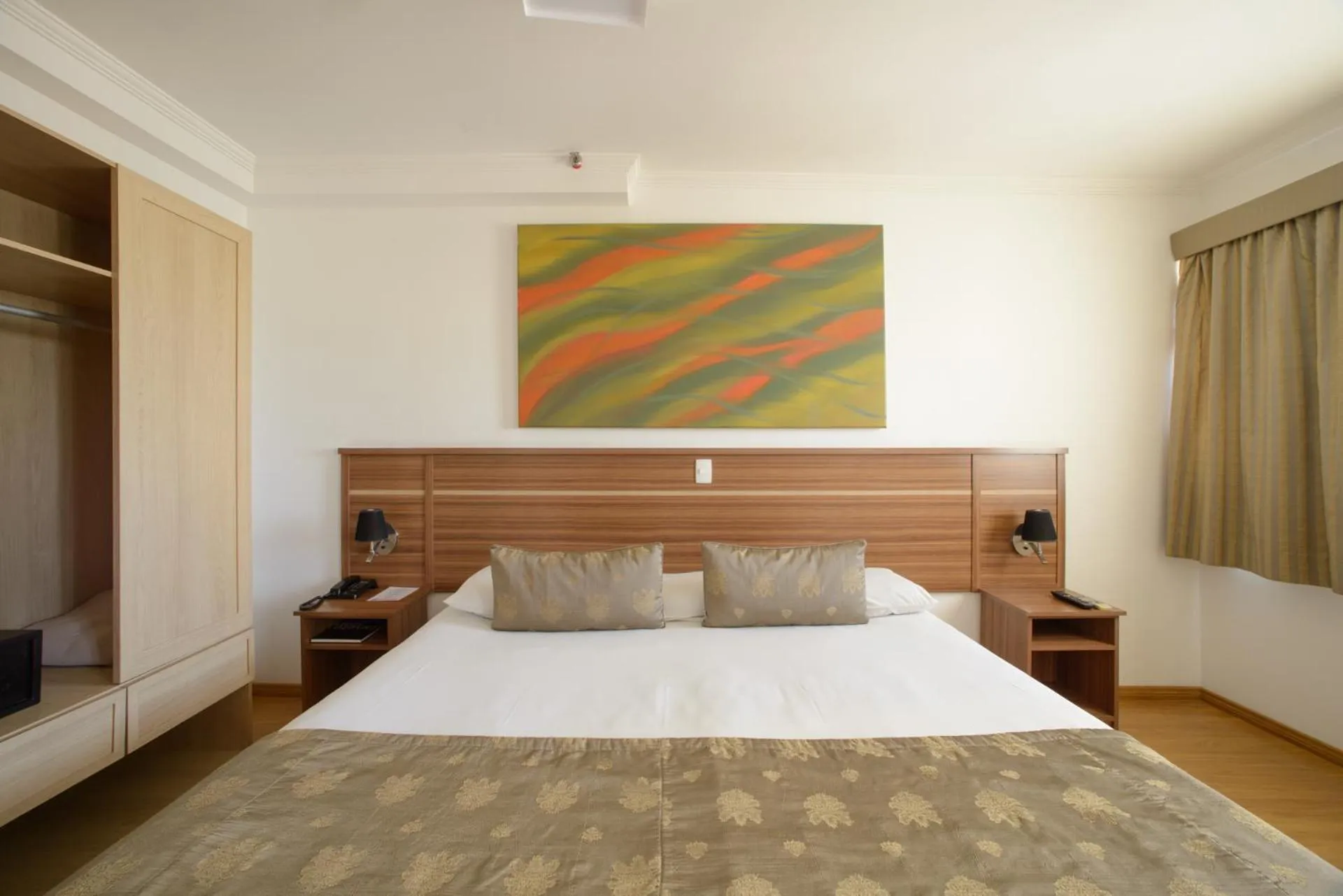 Bed in Faro Hotel São José dos Campos