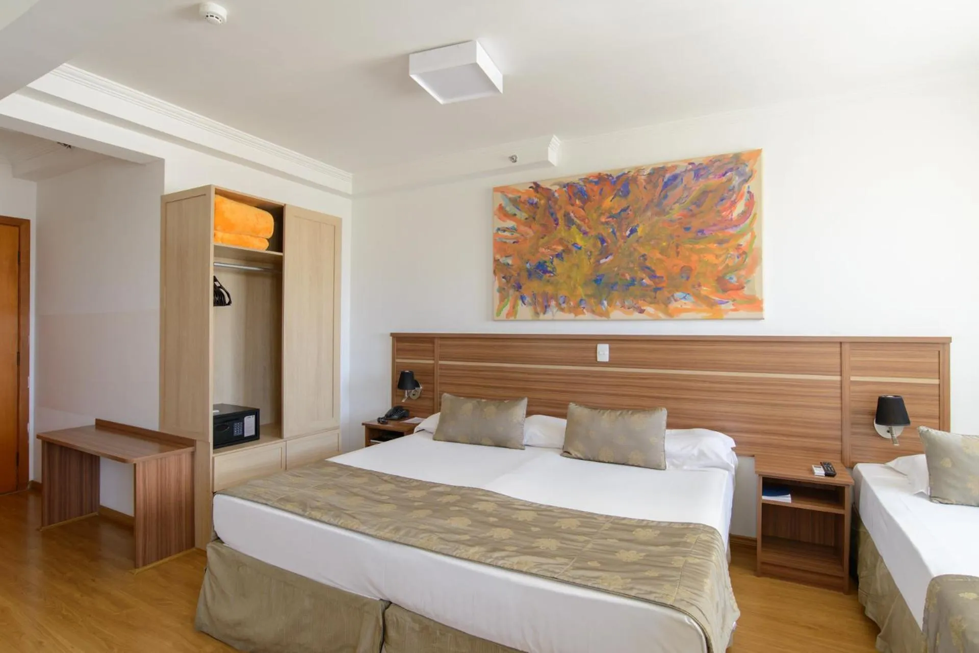 Bed in Faro Hotel São José dos Campos