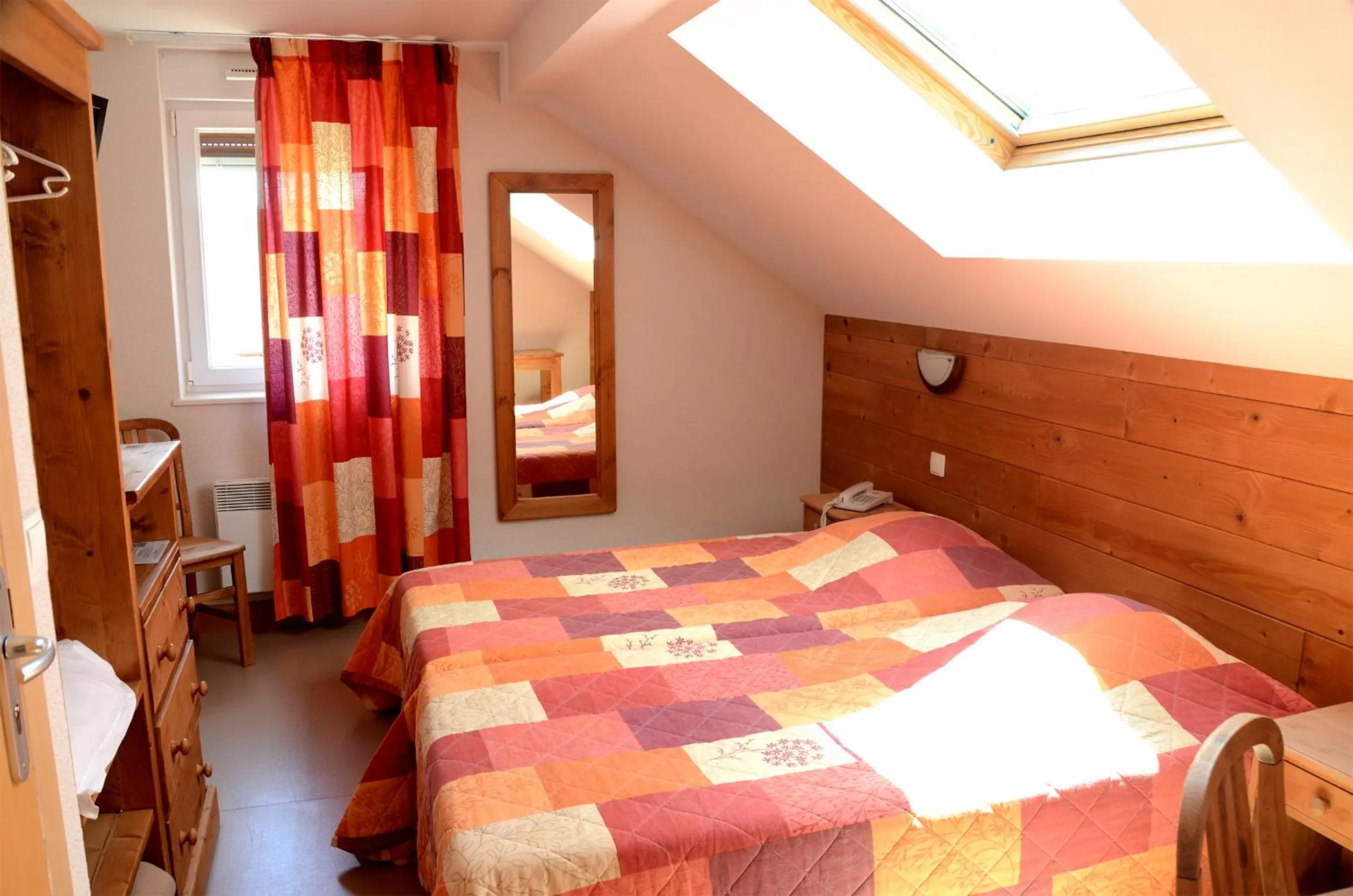 Bed in Le Brabant Bar-Hôtel-Restaurant