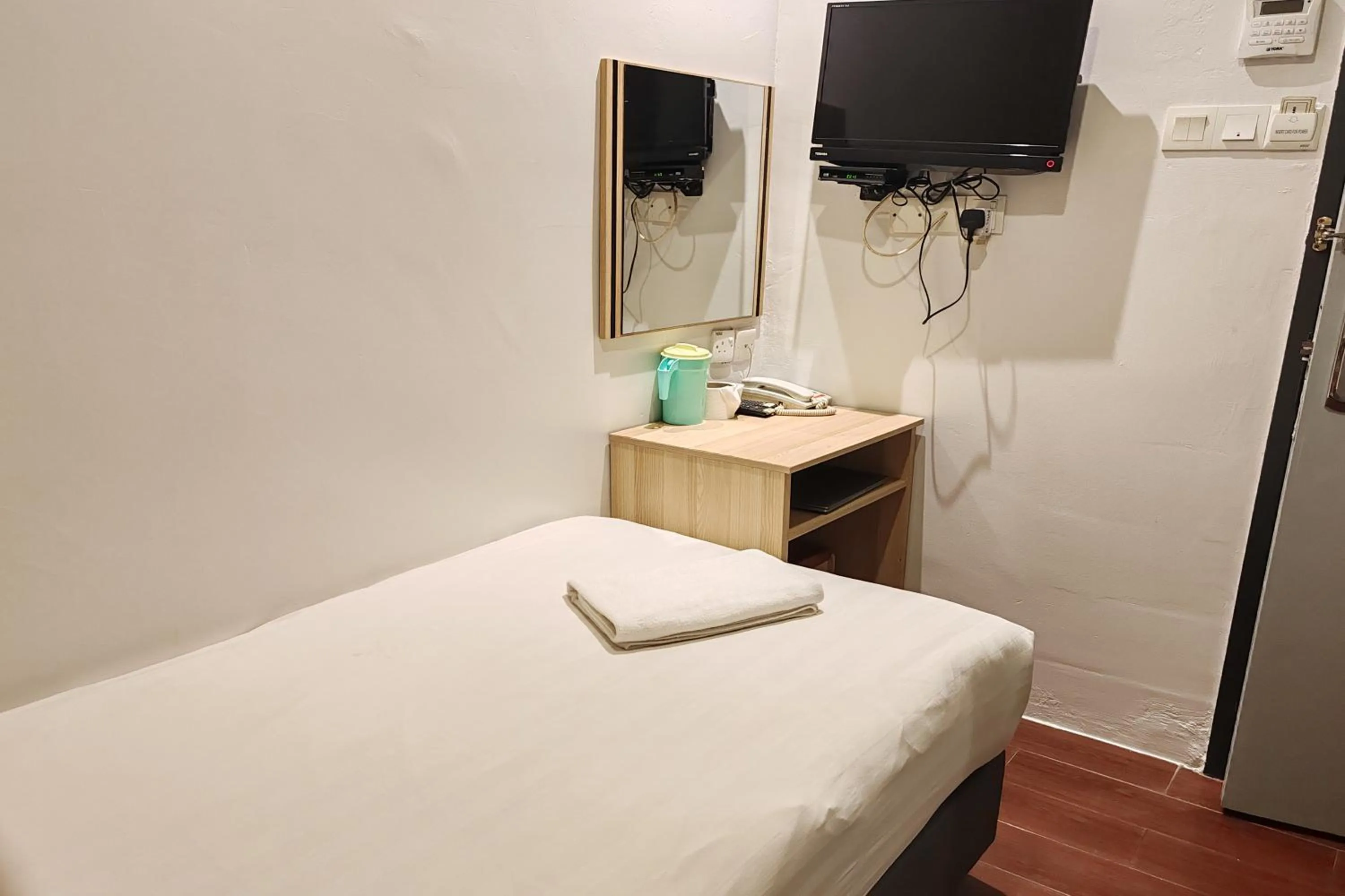 Bedroom, Bed in Hotel 18 Ipoh Aeon Mall