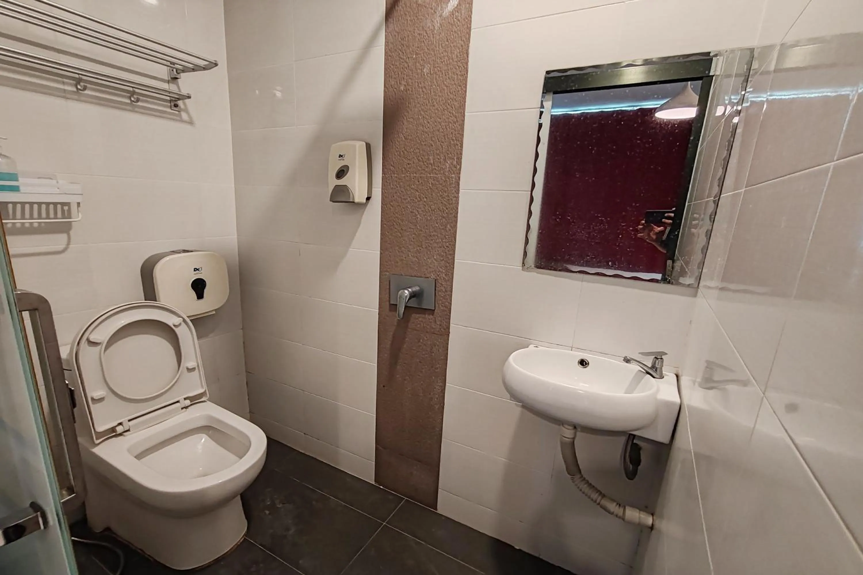 Bathroom in Hotel 18 Ipoh Aeon Mall