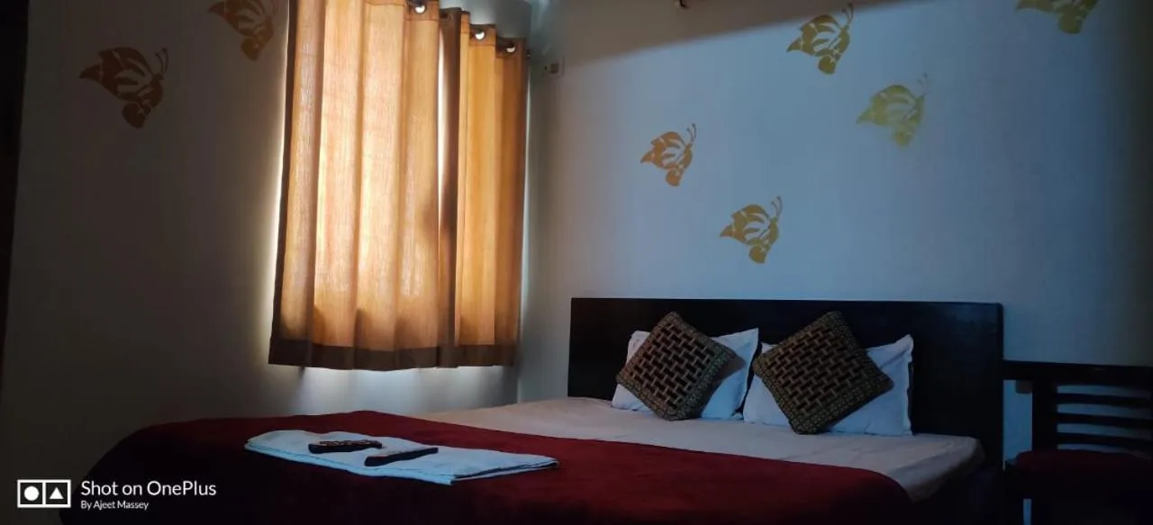 Photo of the whole room, Bed in The Salvation Army RED SHIELD GUEST HOUSE