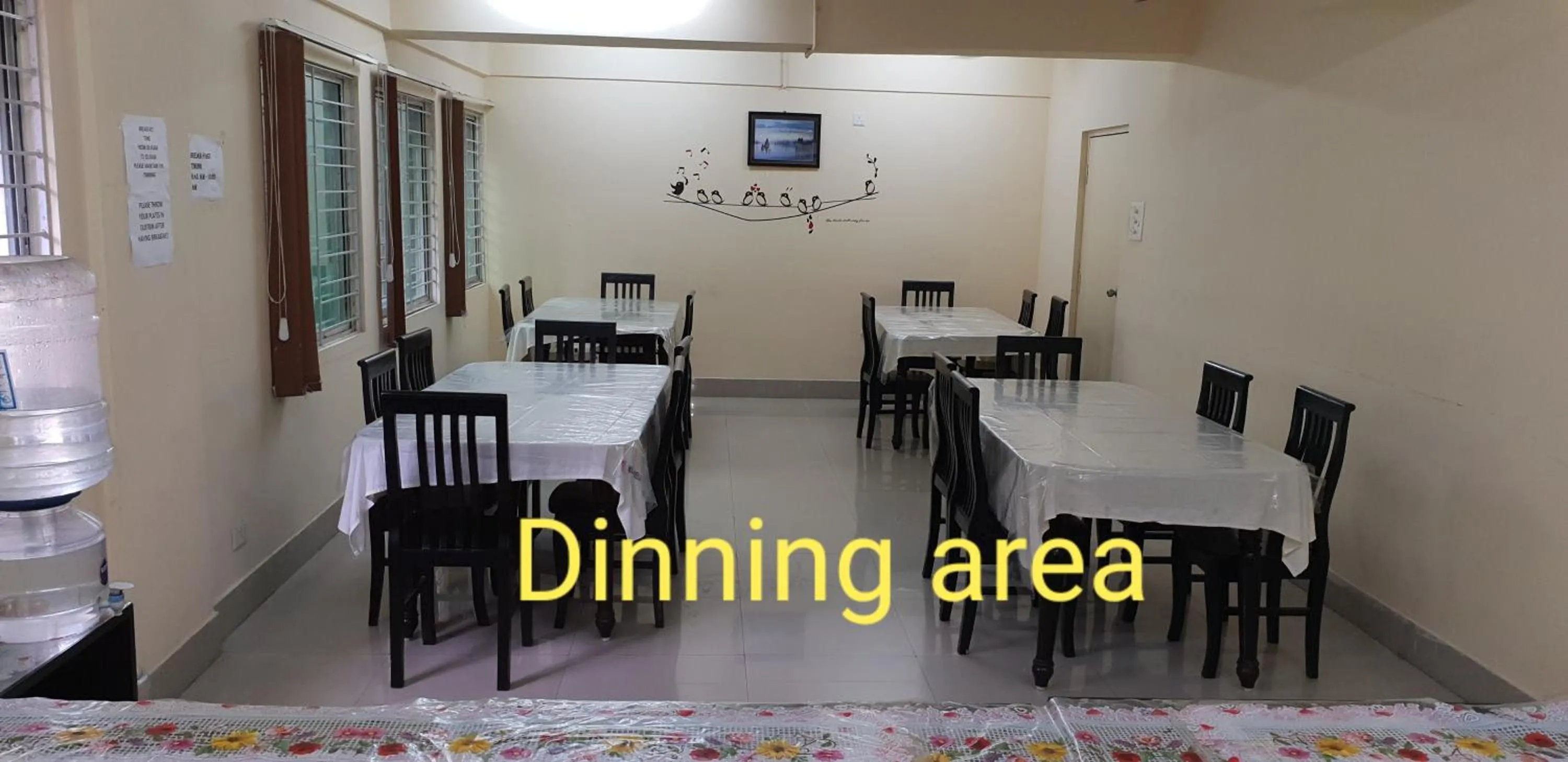 Dining area in The Salvation Army RED SHIELD GUEST HOUSE