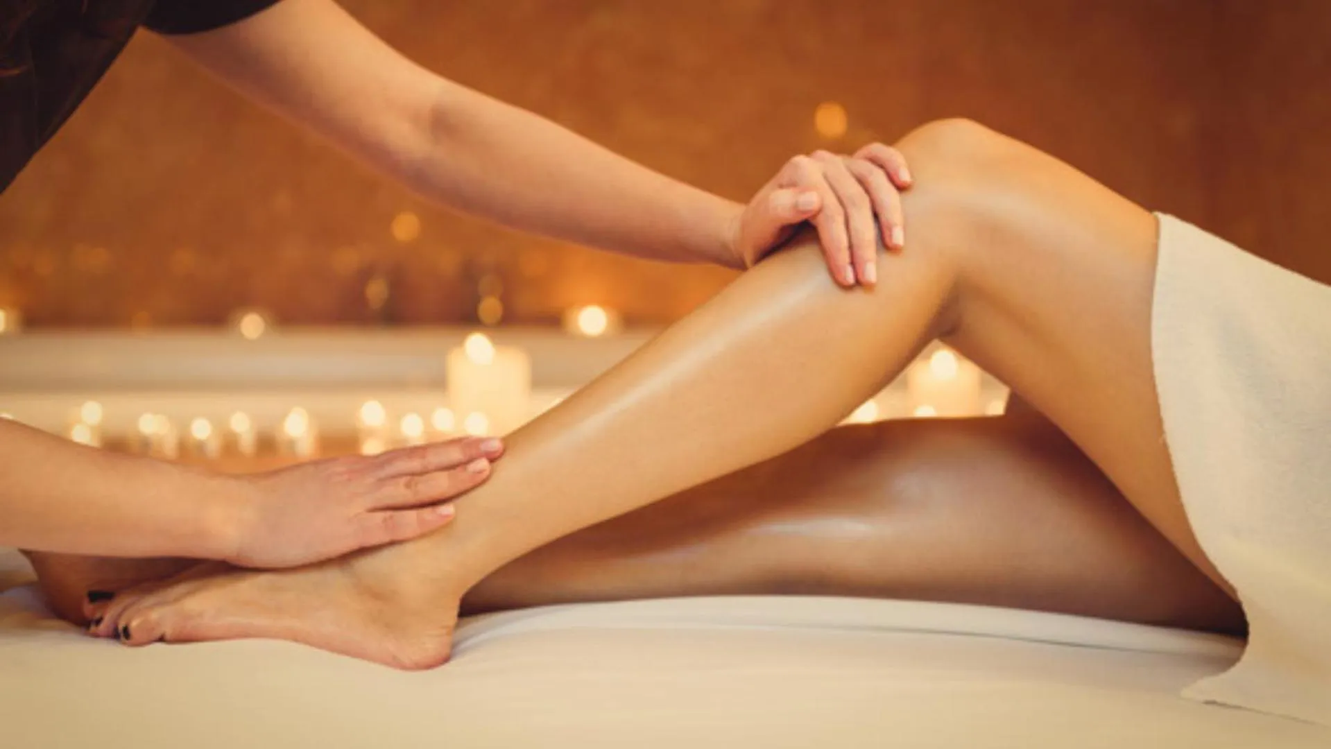 Massage in Harmon House - Hotel & Spa