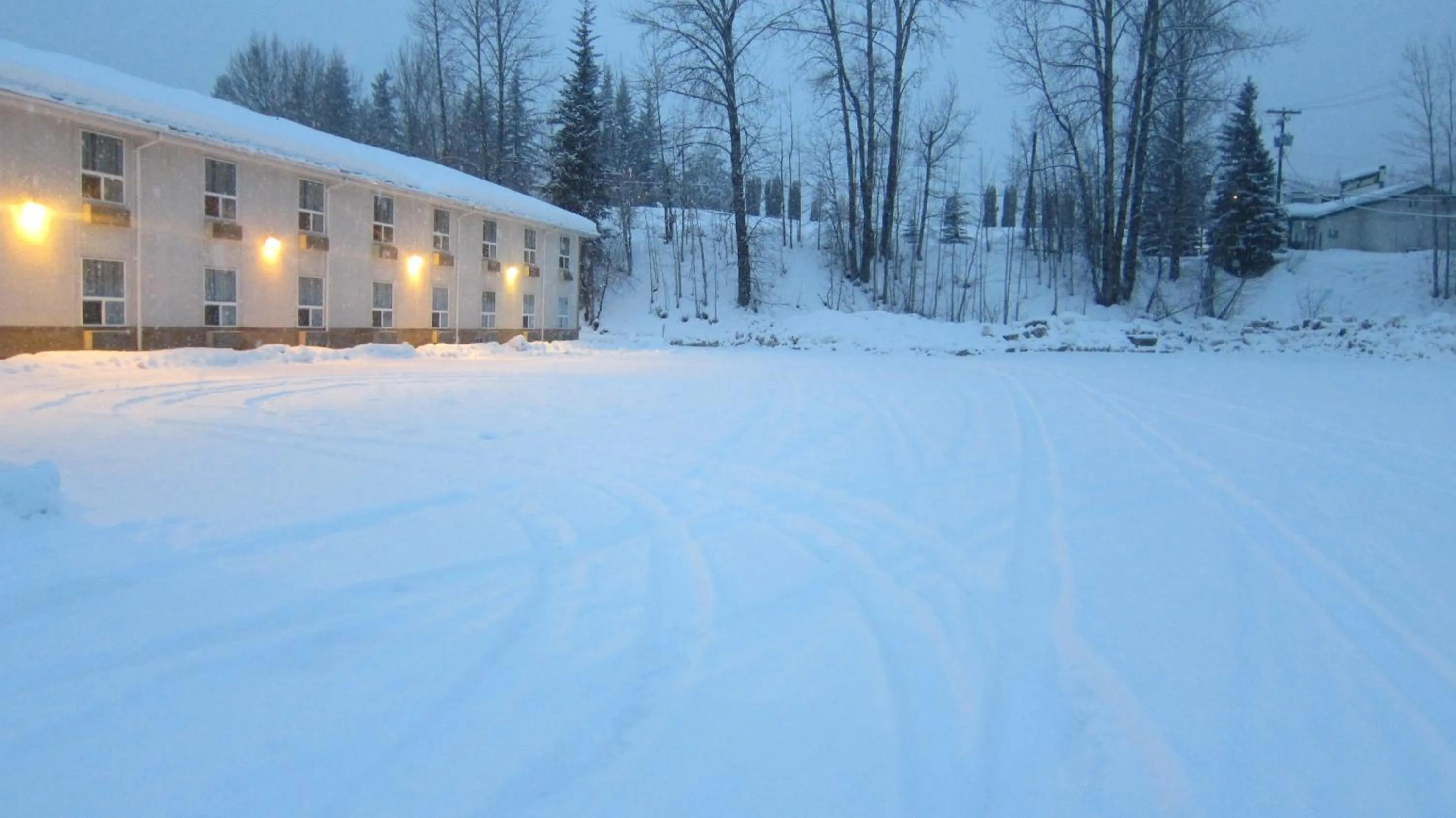 Natural landscape in Super 8 by Wyndham Revelstoke BC
