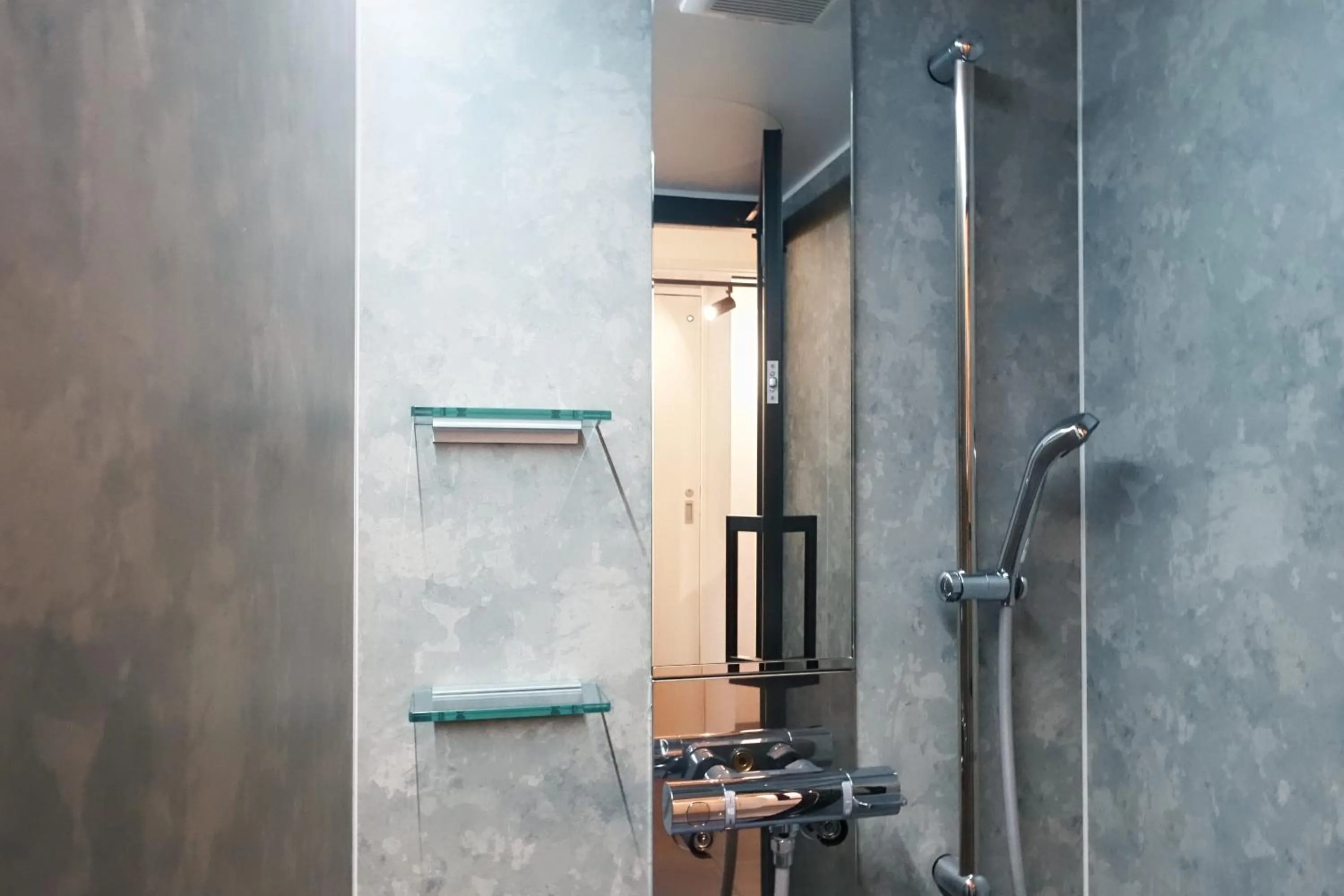 Shower in Area Inn Fushimicho Fukuyama Castle Side