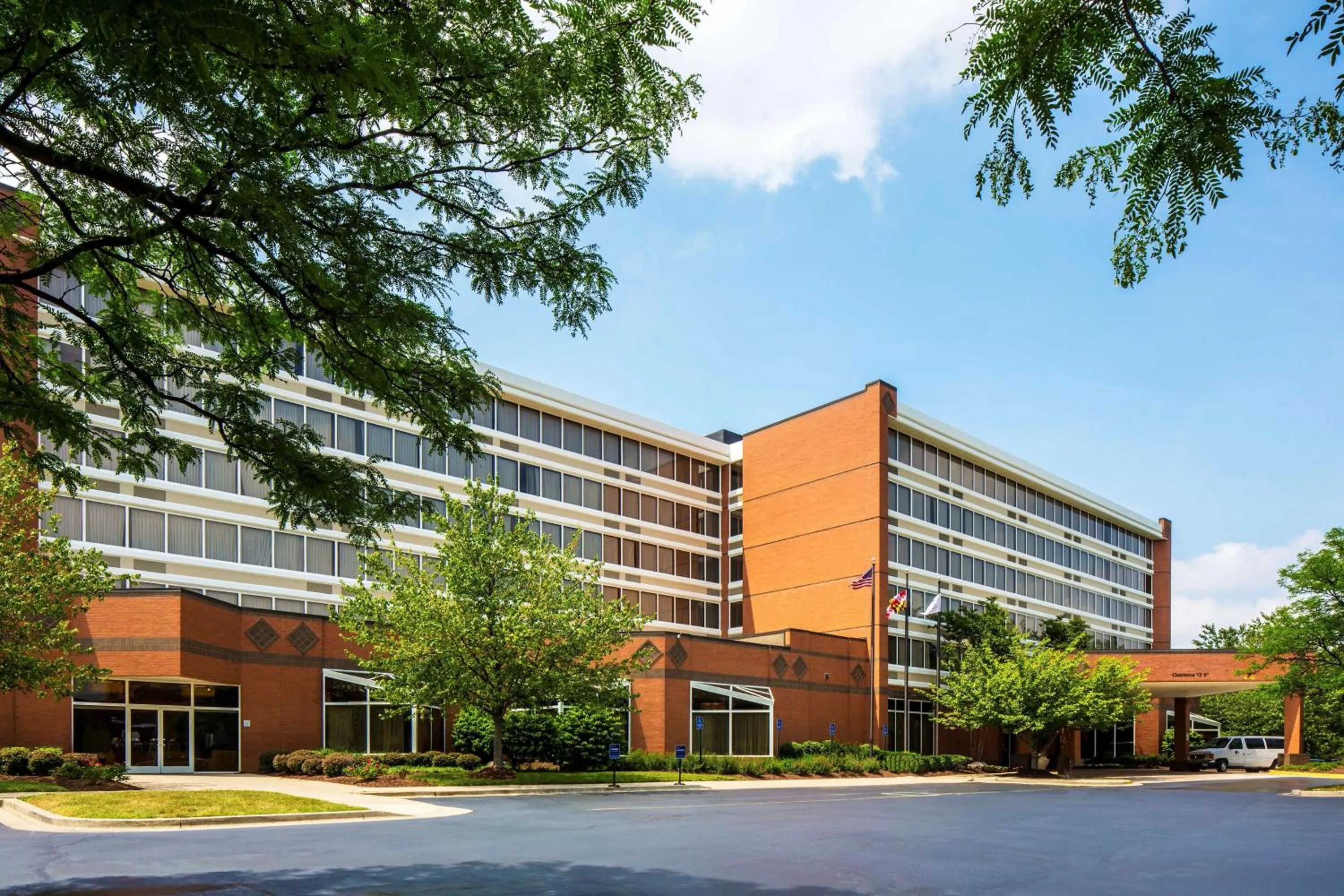Property building in DoubleTree by Hilton Hotel Largo Washington DC