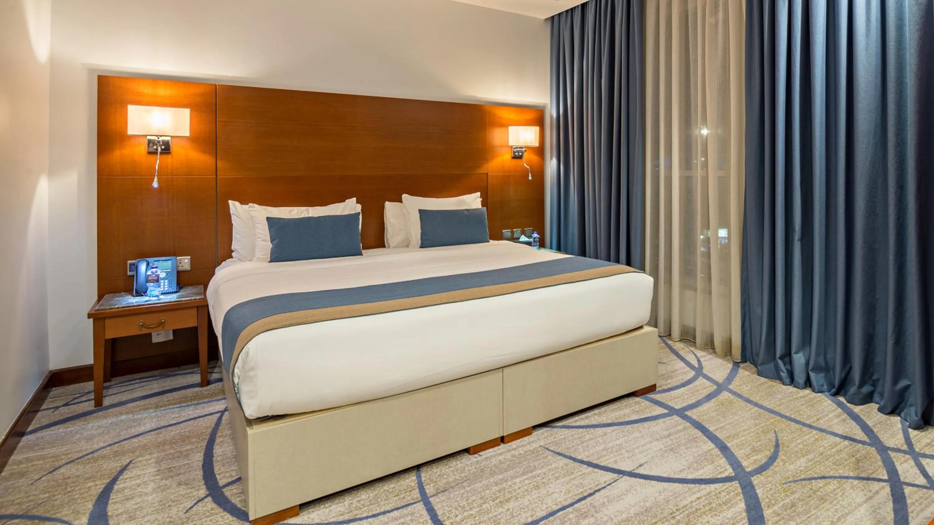 Bed in Jiwar Almasi Hotel