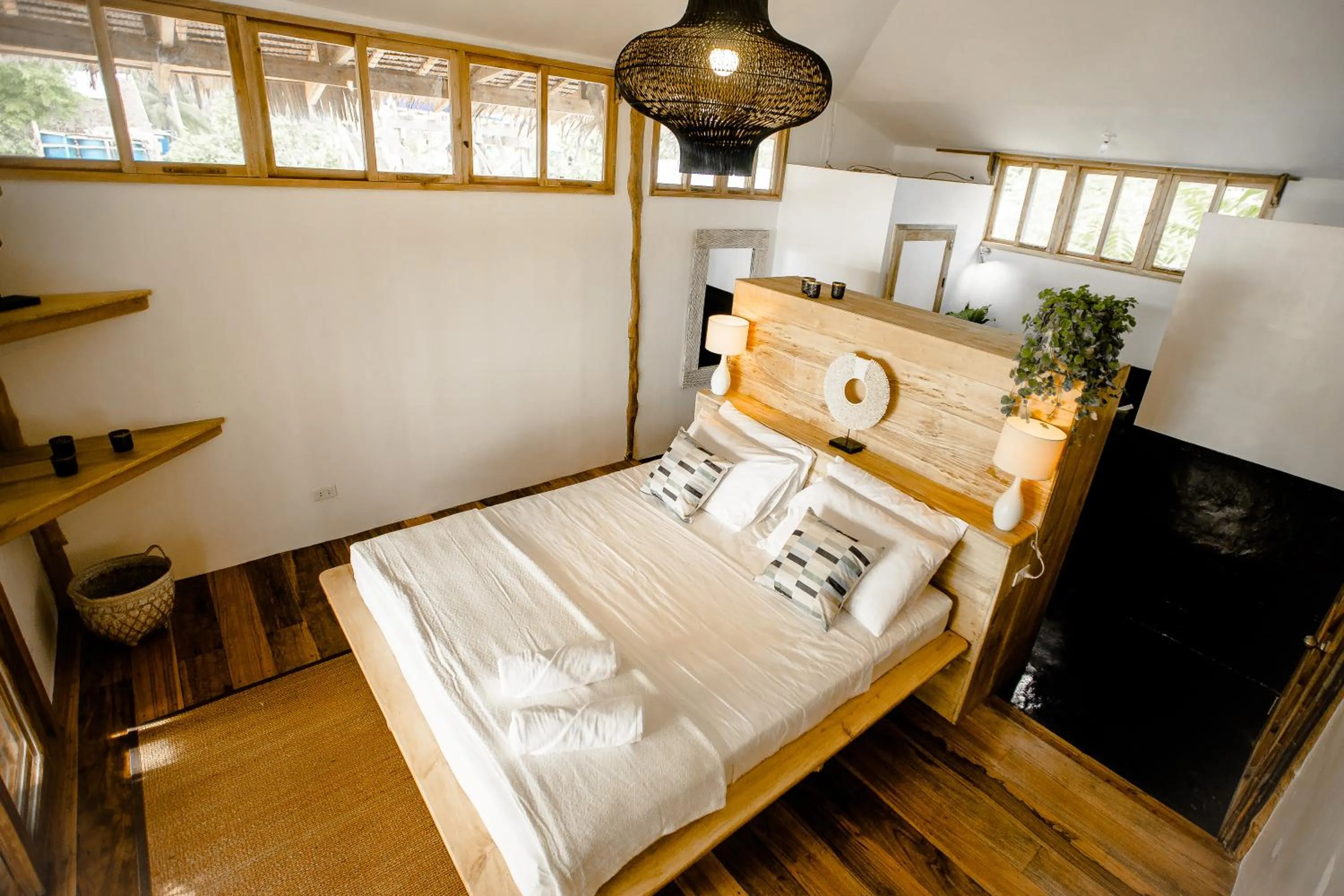 Bedroom, Bed in Maligaya Beach Bungalows