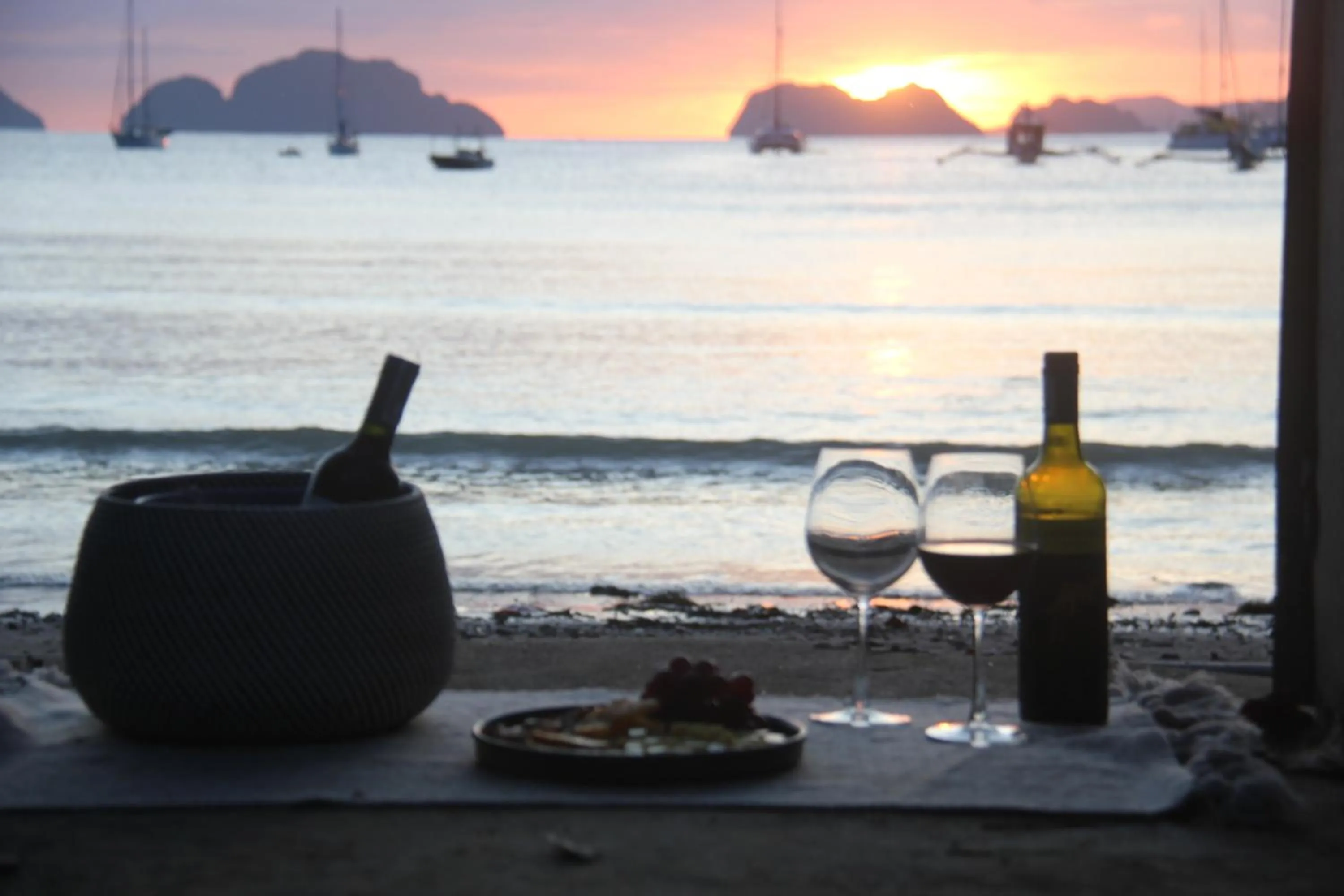 Sea view in Maligaya Beach Bungalows