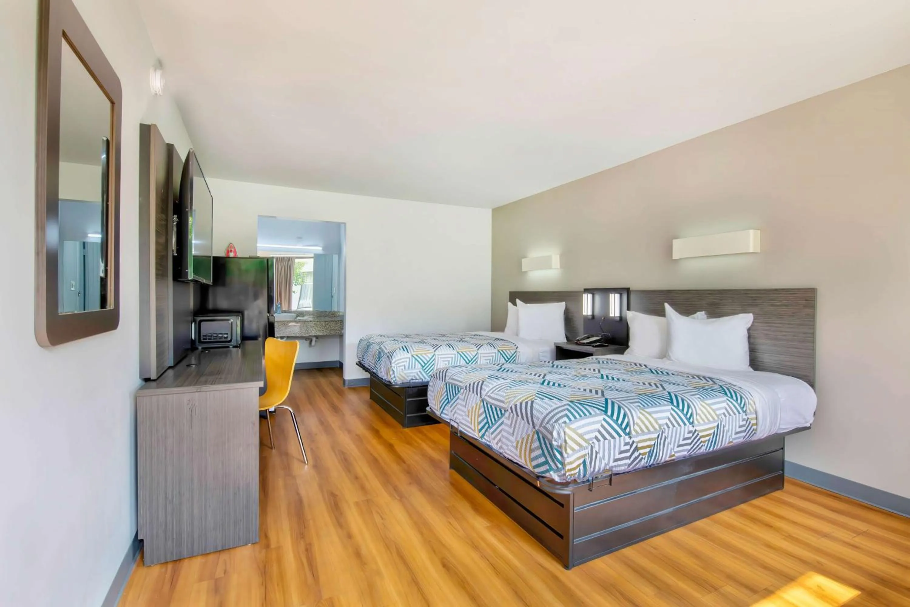 Bedroom, Bed in Motel 6-Conyers, GA