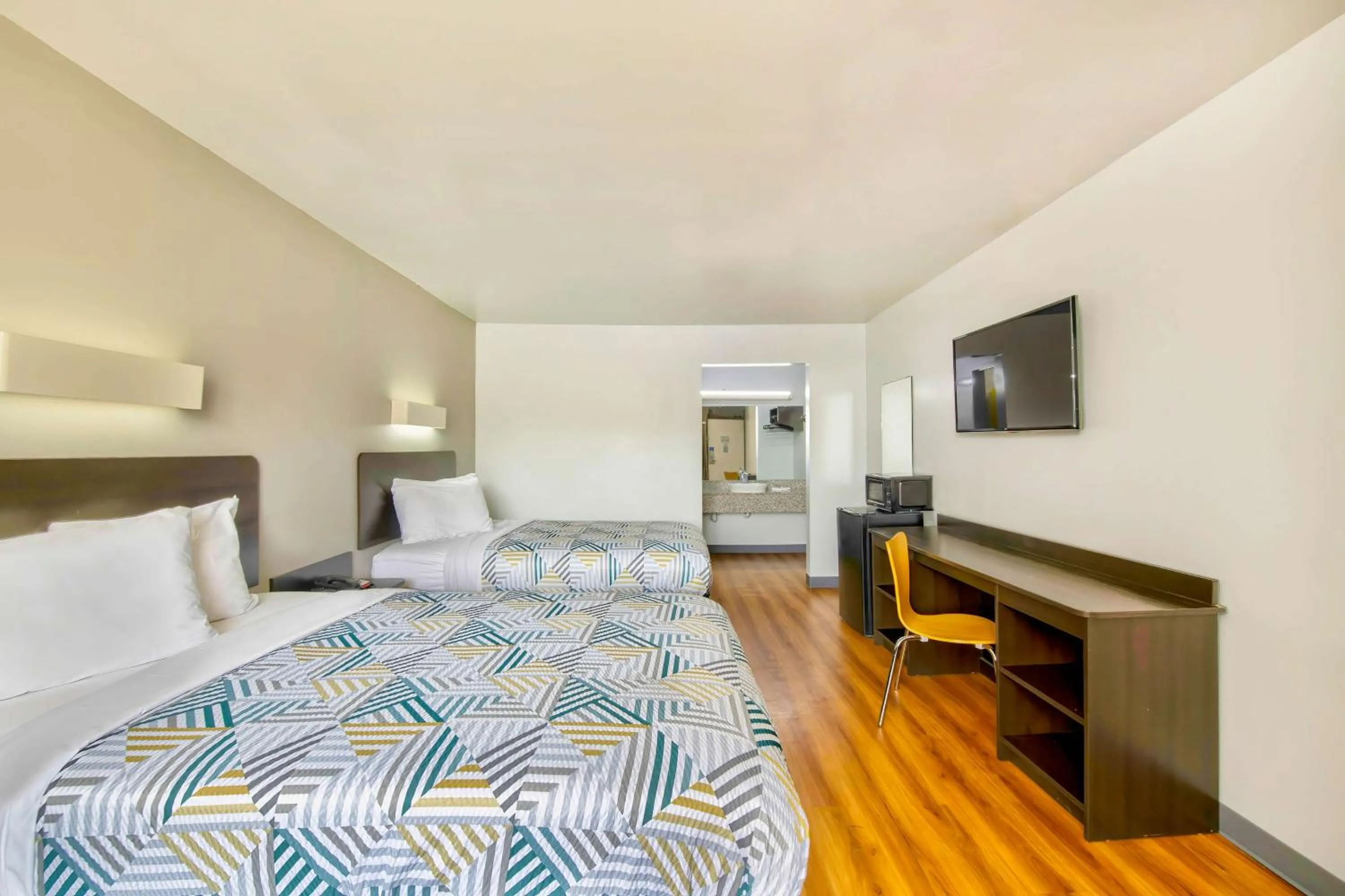 Bedroom, Bed in Motel 6-Conyers, GA