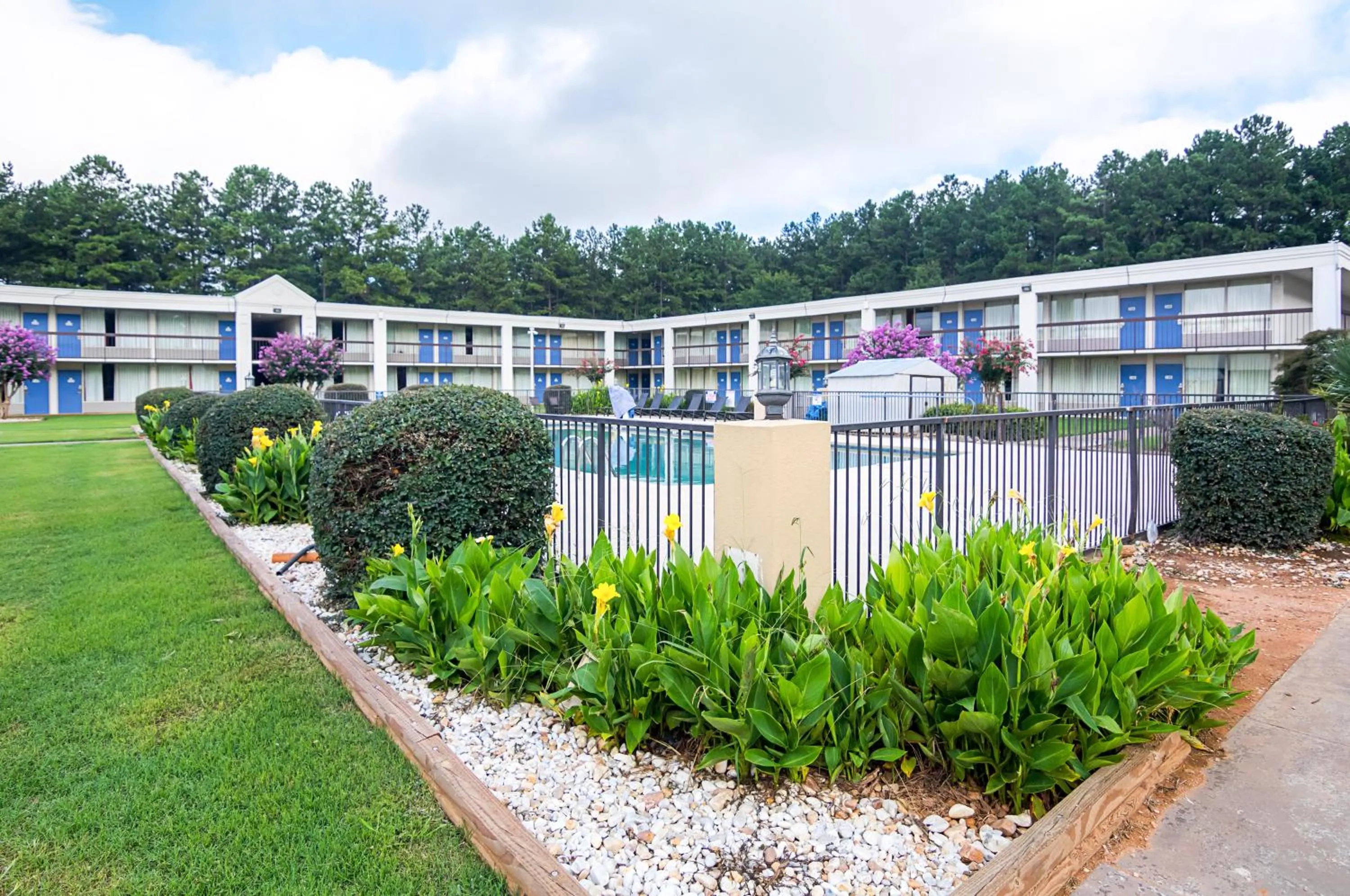 Swimming pool in Motel 6-Conyers, GA