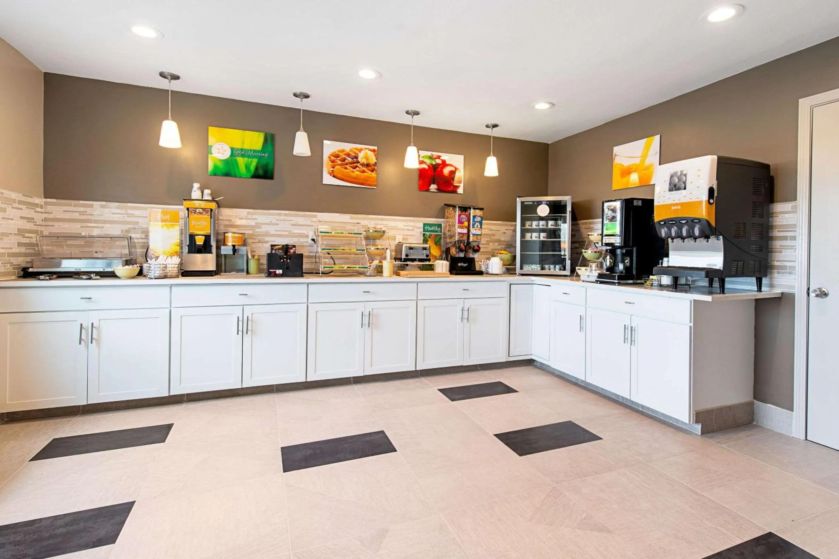 Restaurant/places to eat in Quality Inn Mishawaka - South Bend