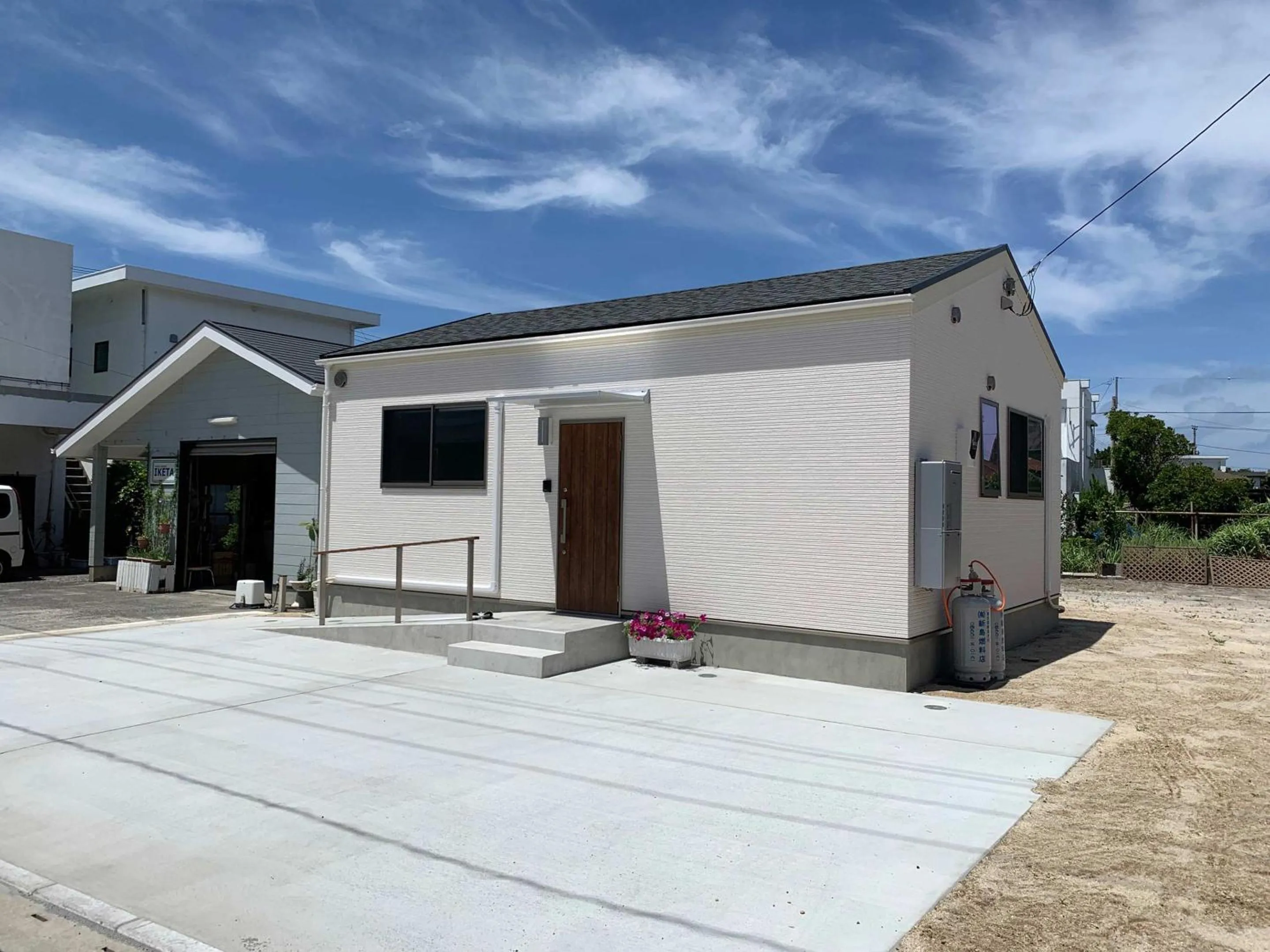 Property building in Guesthouse IKETA