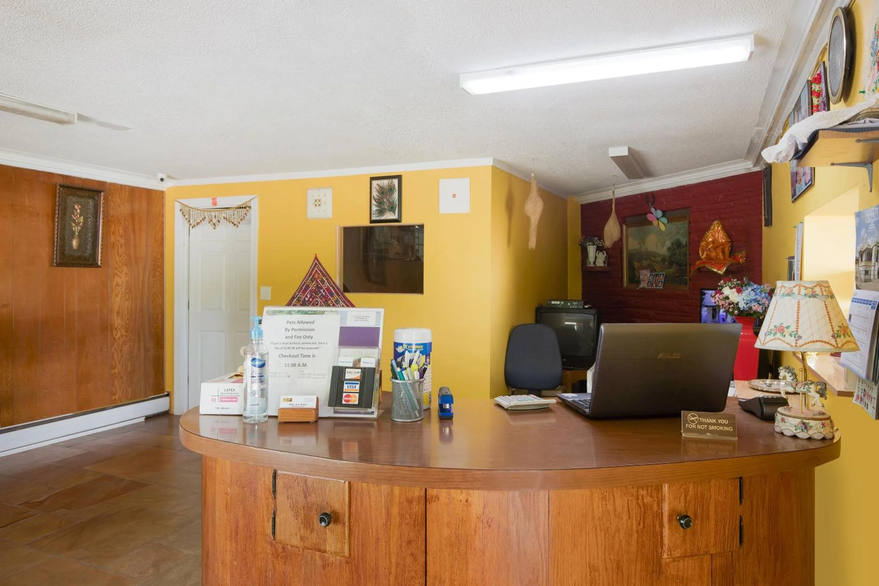 Lobby or reception in BlueJay Motel - Salem - Roanoke I-81