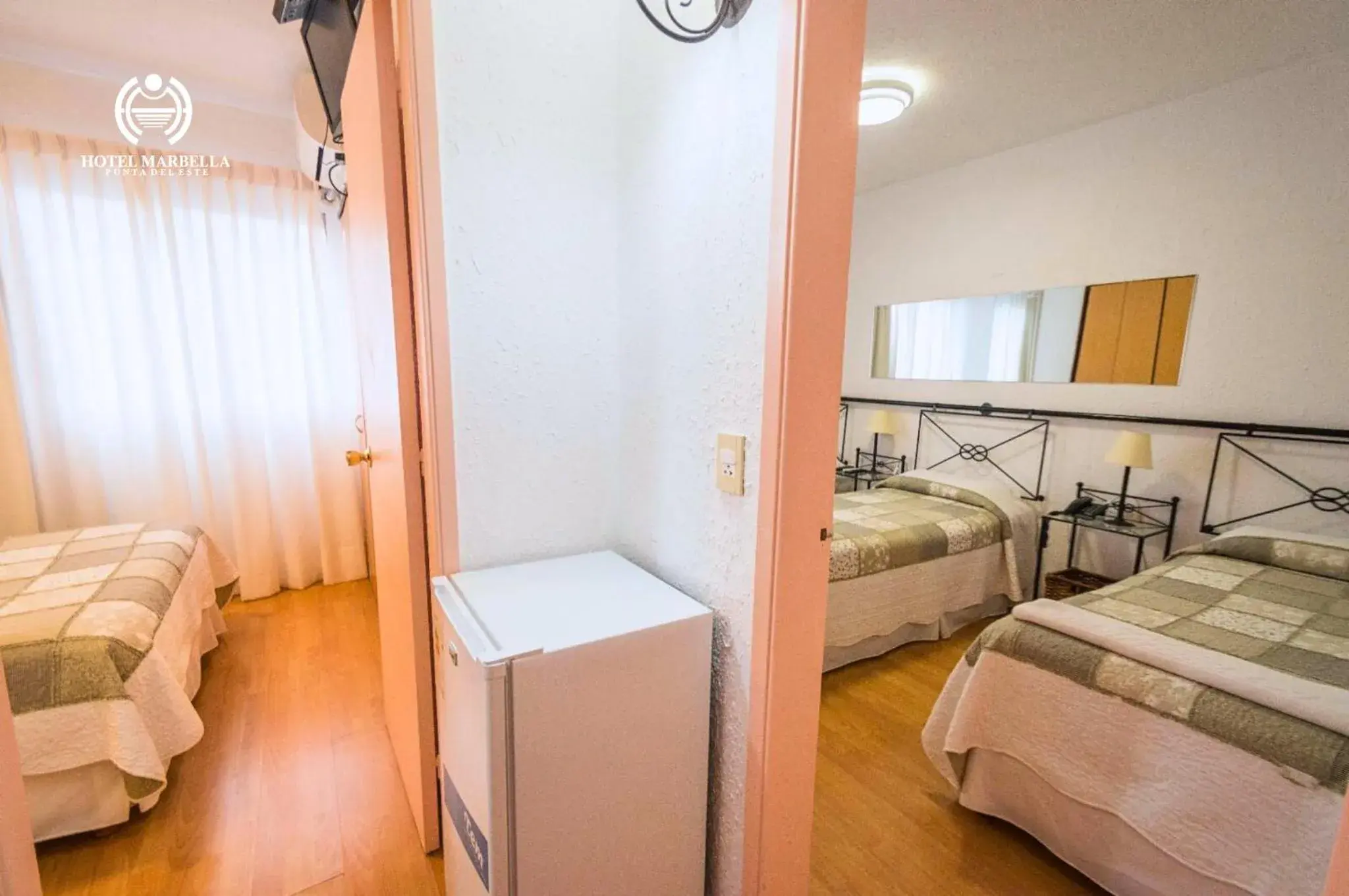 Family Room in Hotel Marbella Family Room in Hotel Marbella