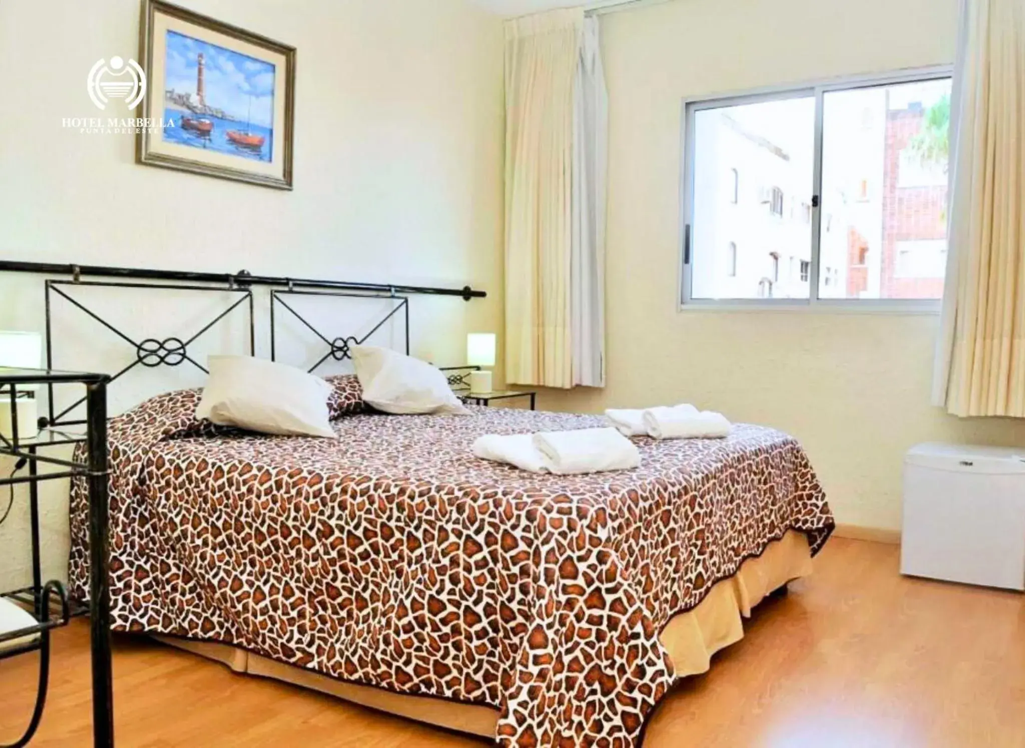 Standard Double or Twin Room in Hotel Marbella Standard Double or Twin Room in Hotel Marbella