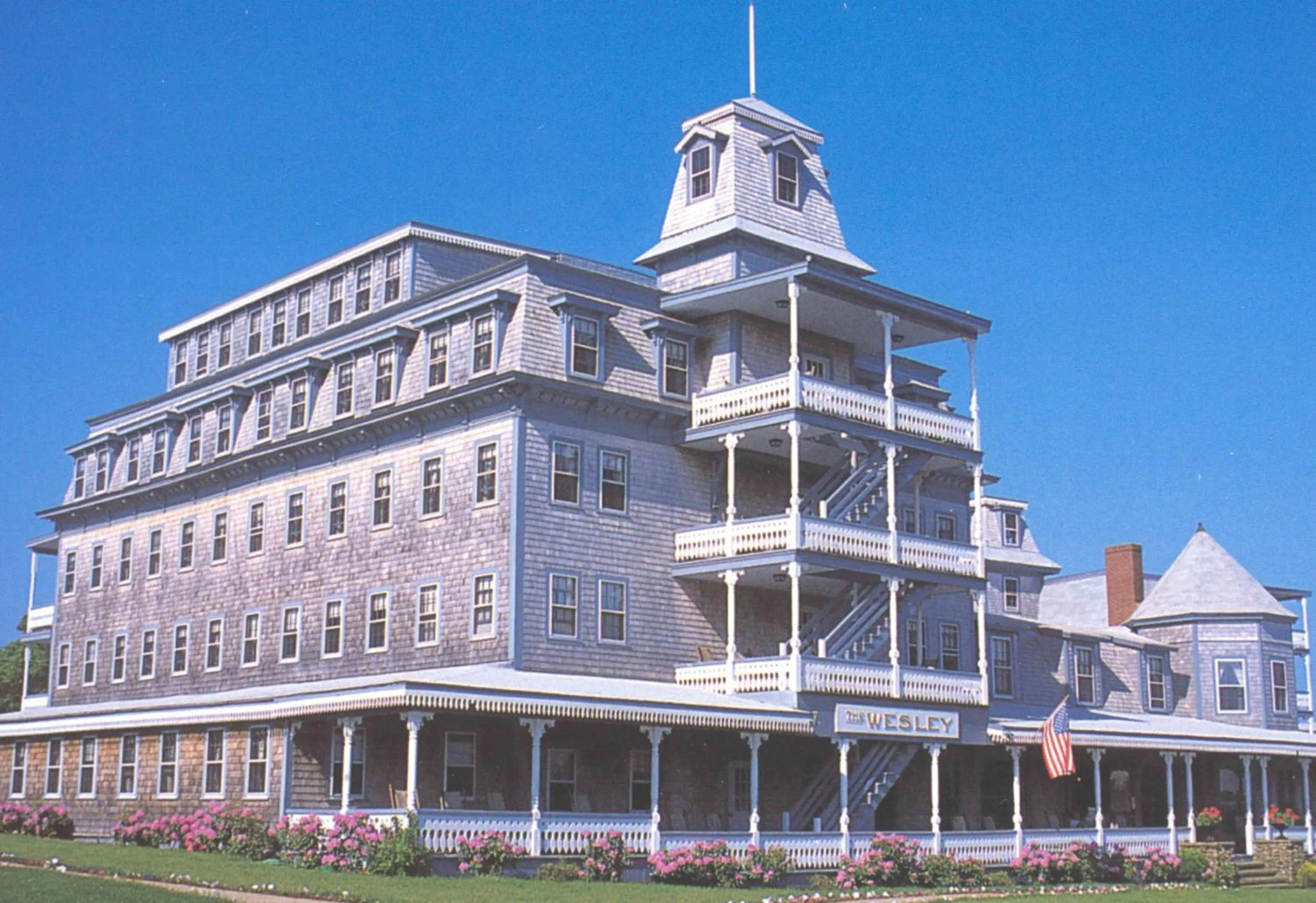 Property building in Summercamp