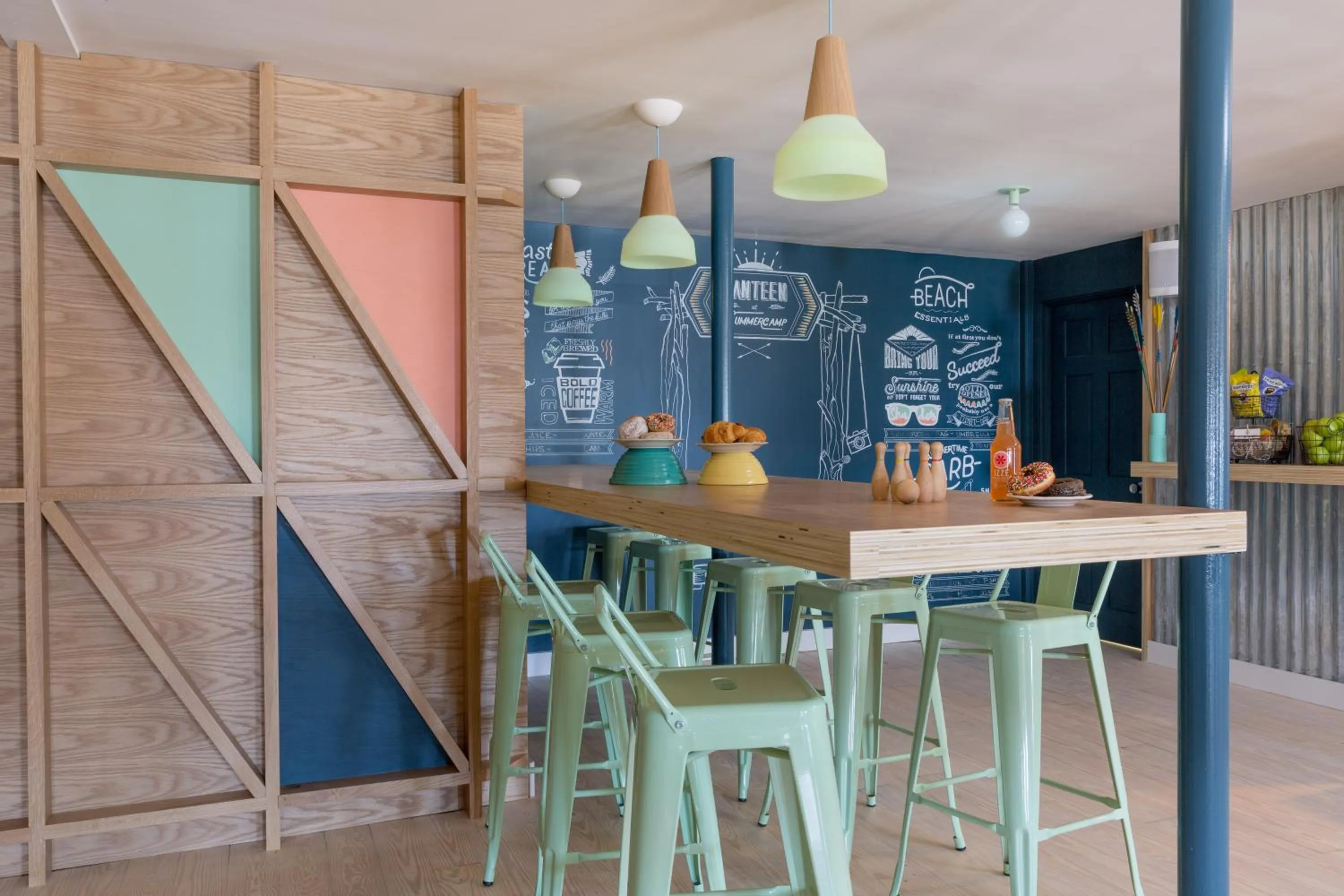 Communal lounge/ TV room in Summercamp