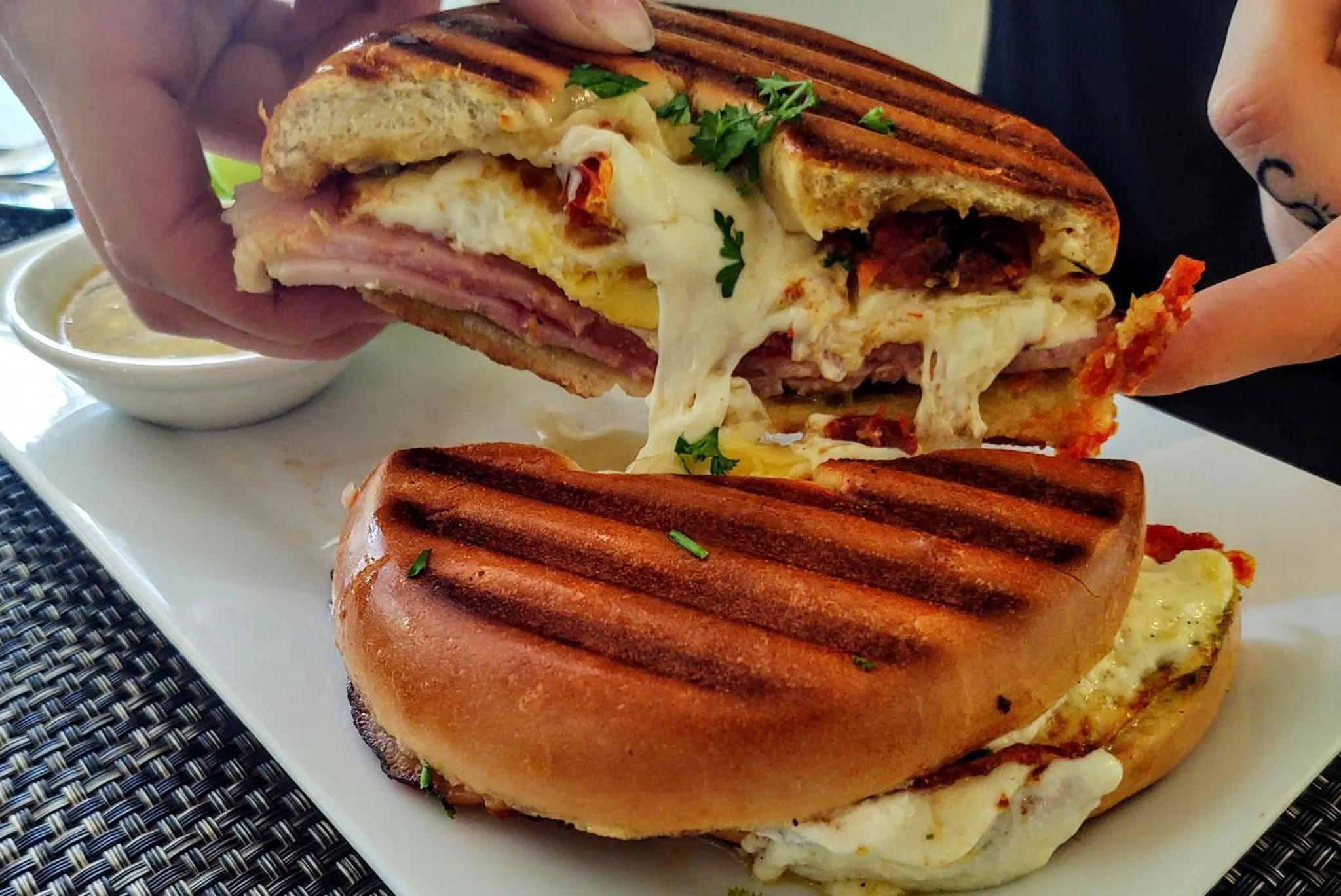 Breakfast in Sheridan House Inn- Adult Only Accommodation