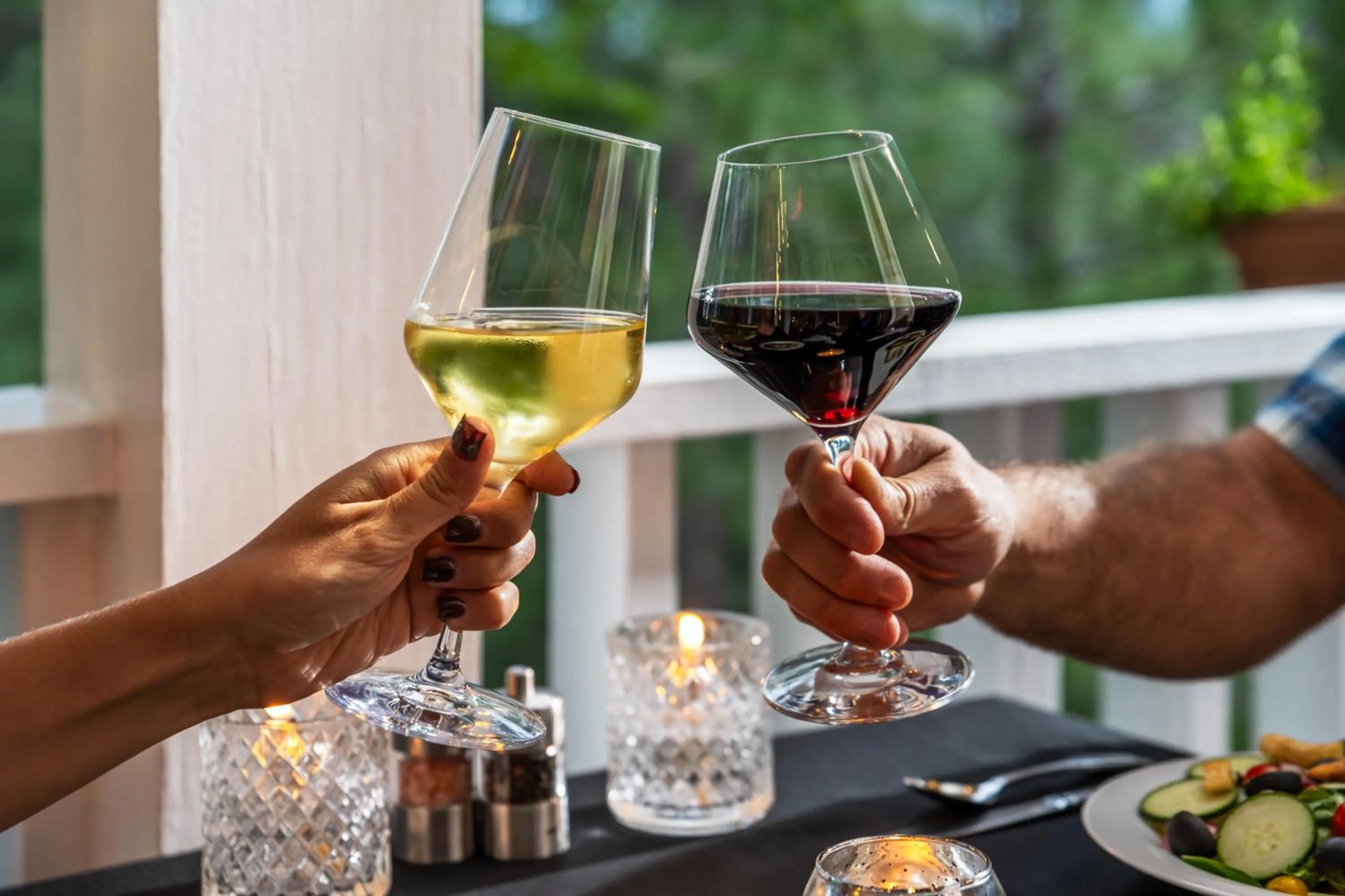 Food and drinks in Sheridan House Inn- Adult Only Accommodation