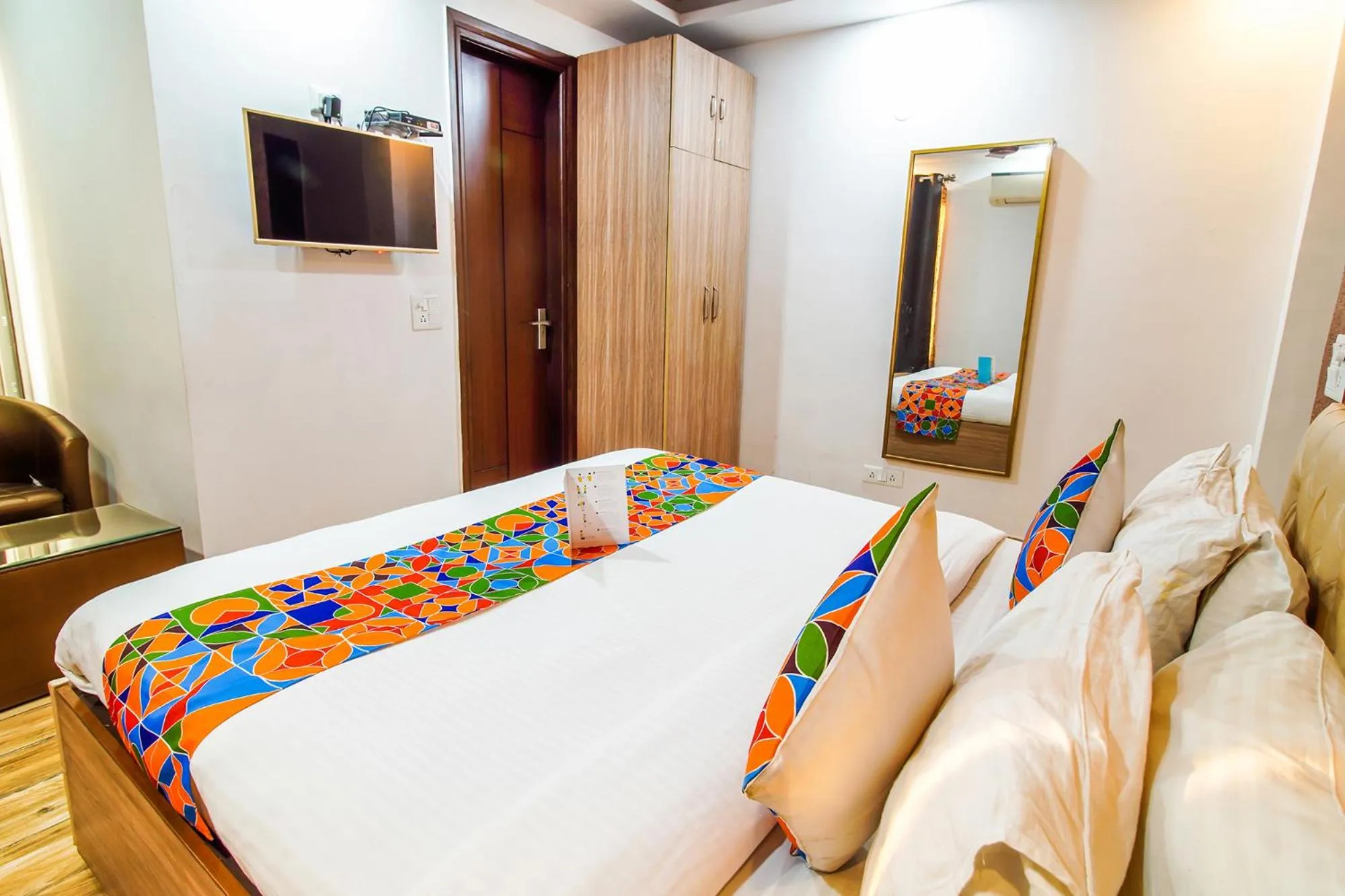 Bedroom, Bed in Royal Comfort Castle