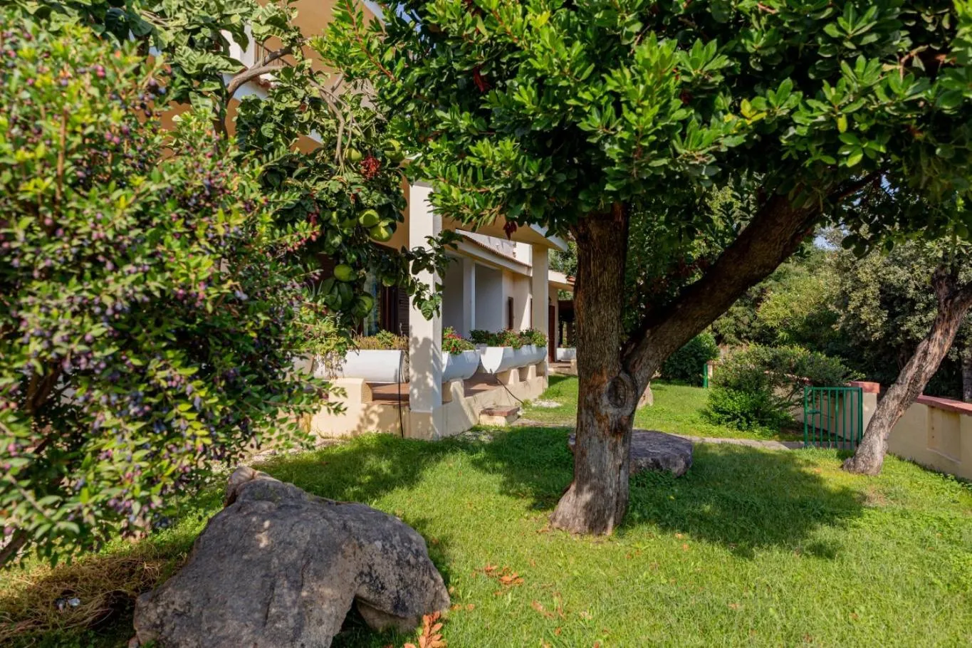 Property building in Centro Residenziale Le Canne