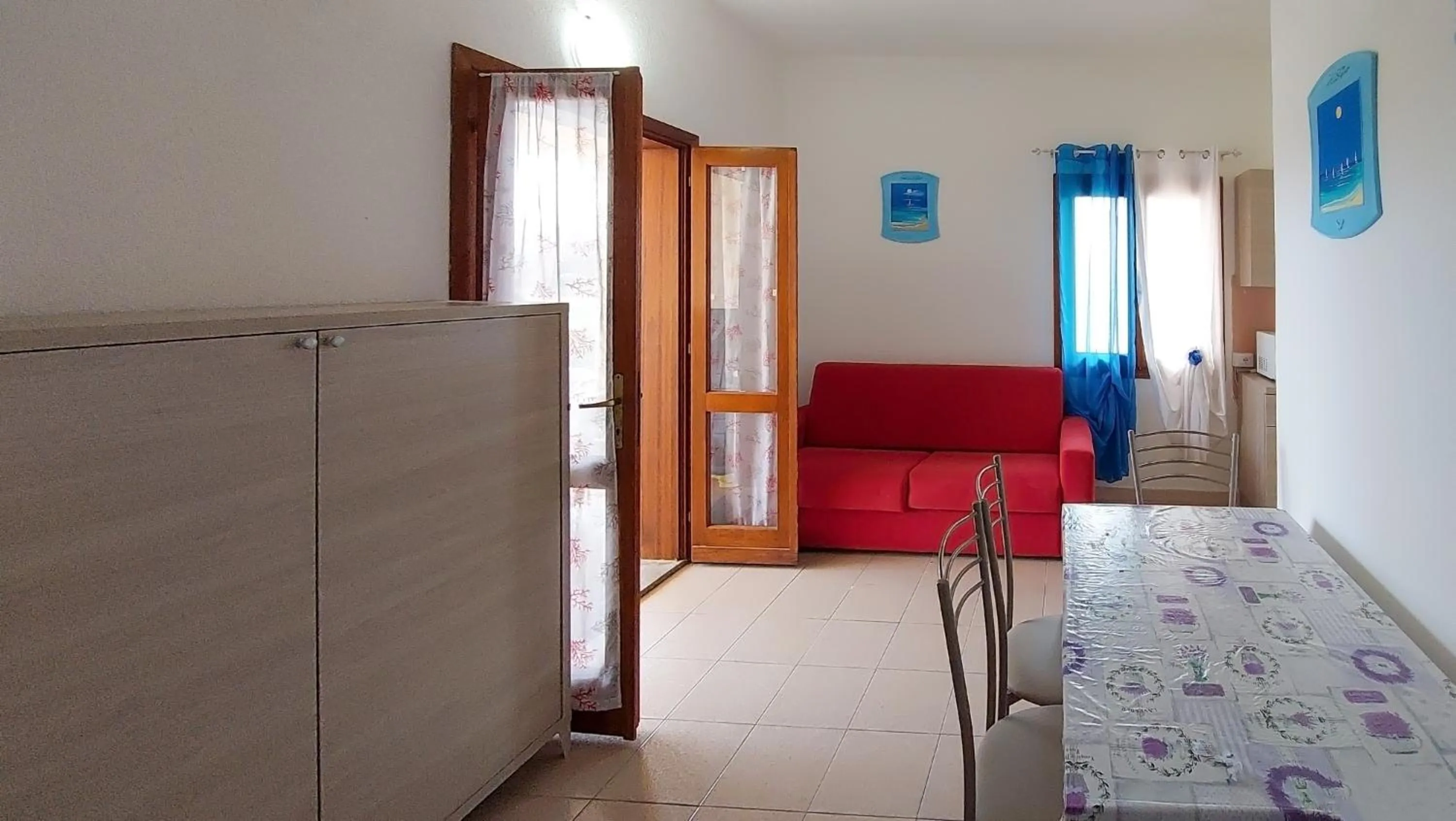 Living room, Bed in Centro Residenziale Le Canne