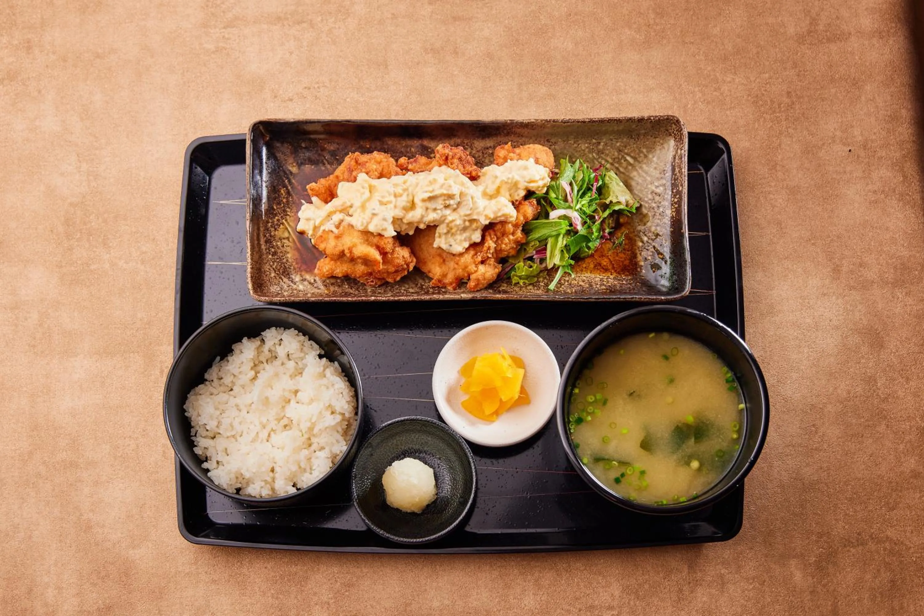 Restaurant/places to eat in Toyo Hotel