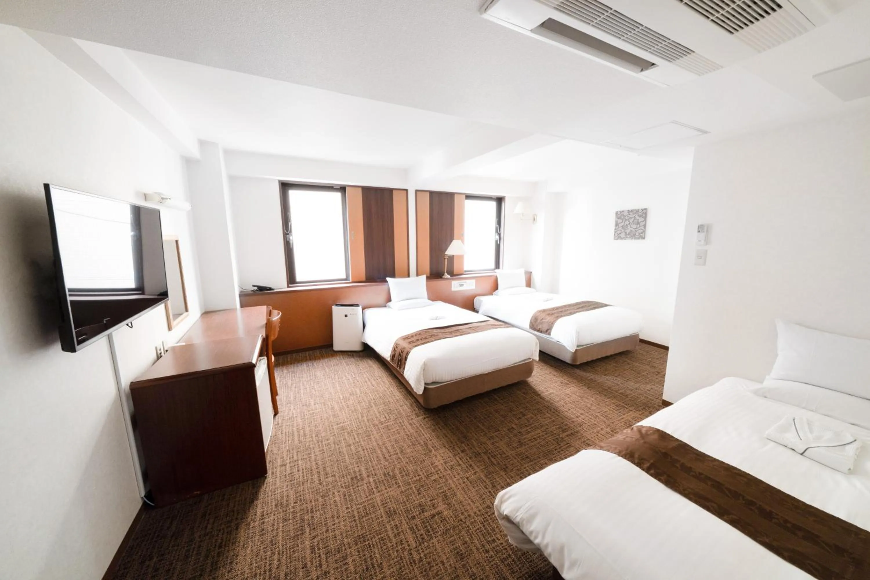 Photo of the whole room, Bed in Toyo Hotel