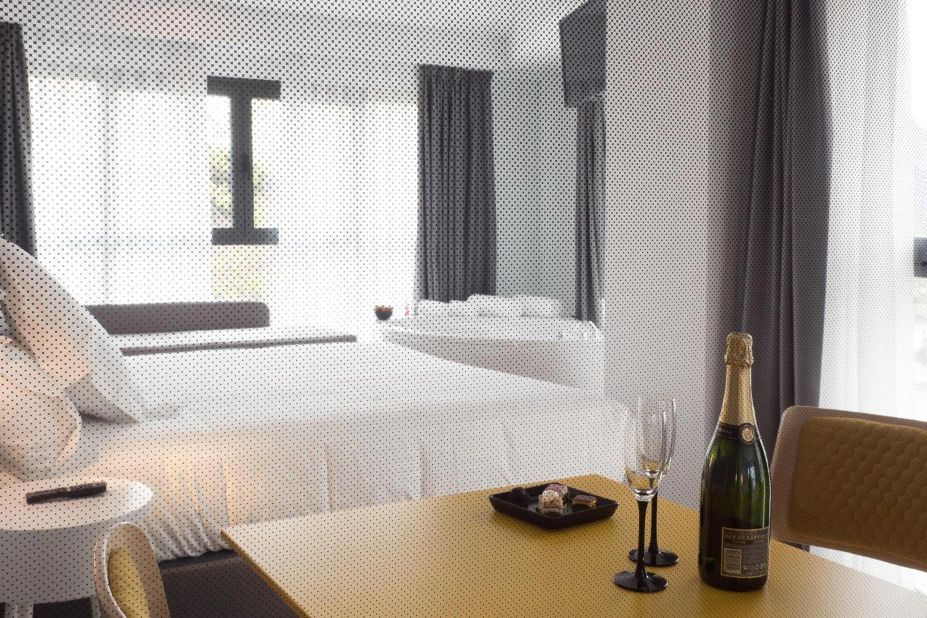 Food and drinks, Bed in Sercotel Valencia Alameda 41