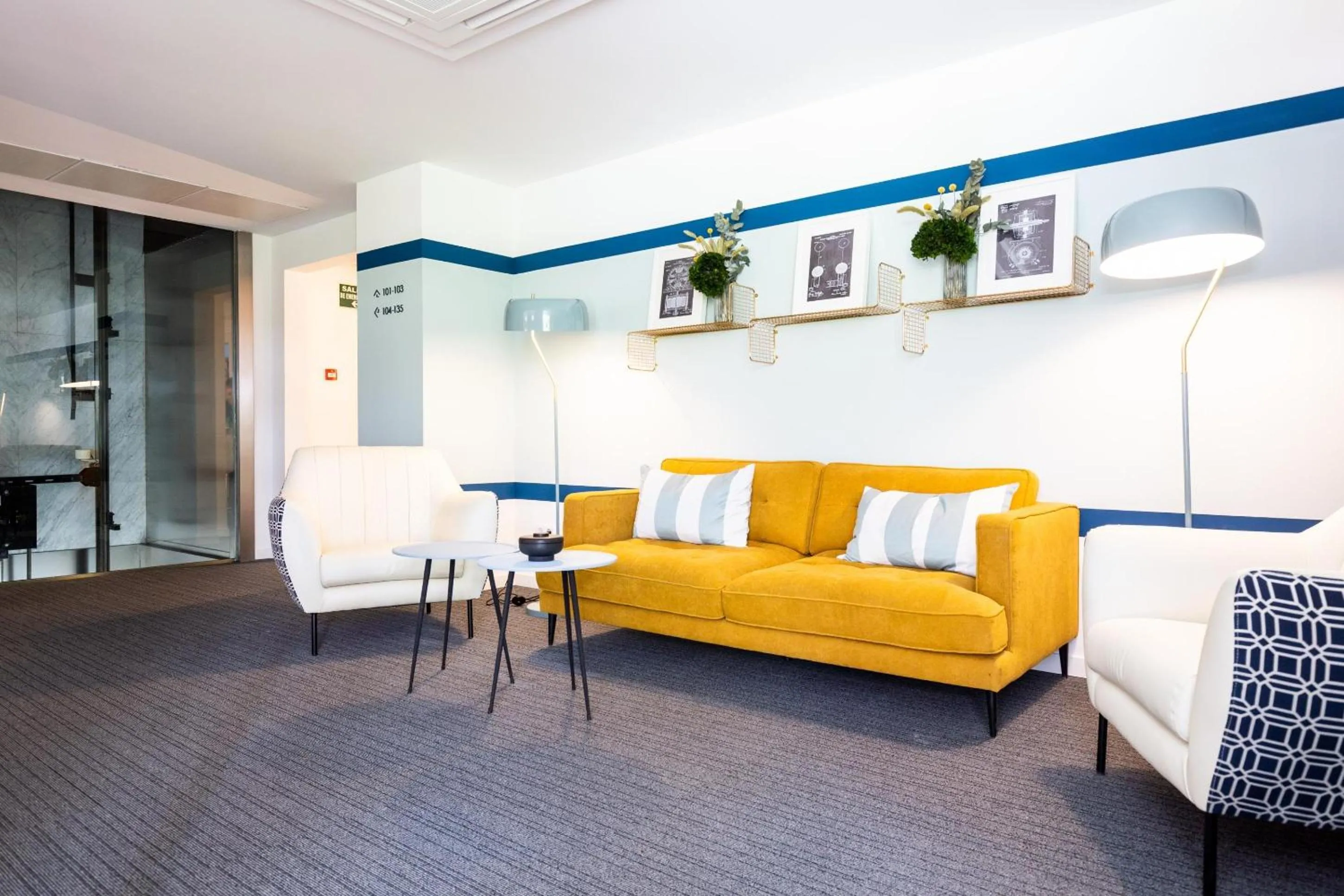 Lobby or reception in Sercotel Valencia Alameda 41