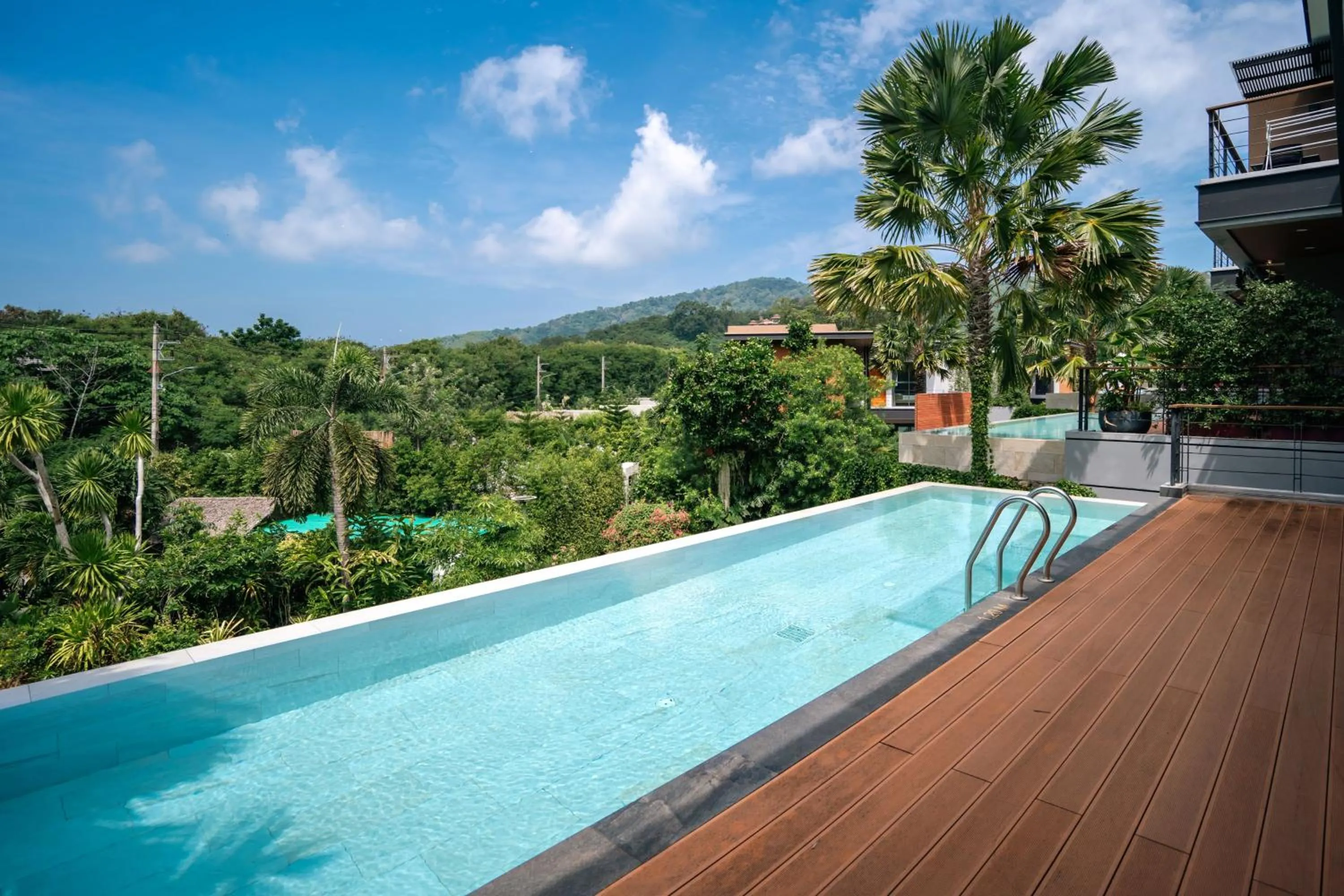 Day in Le Resort and Villas