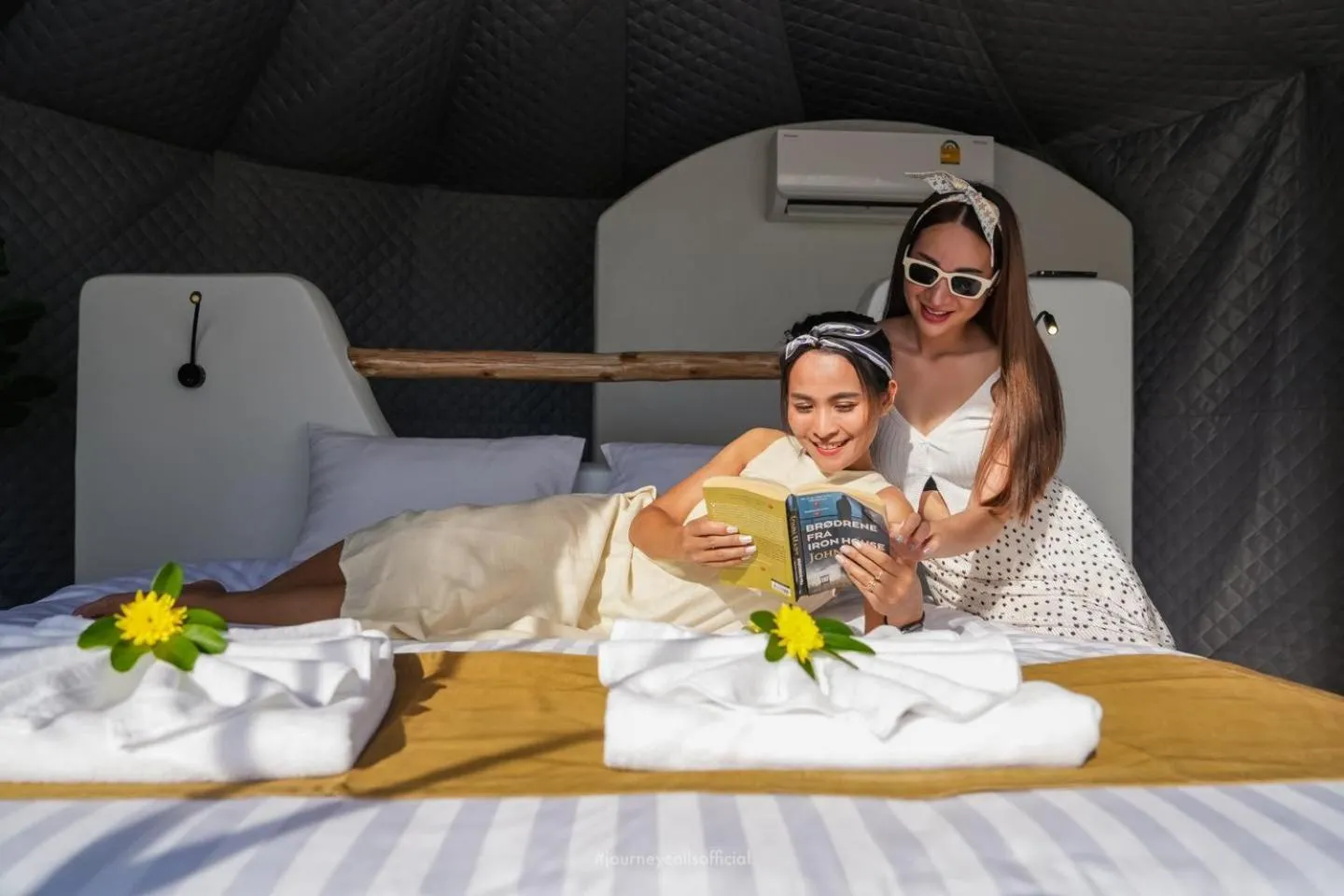 Bed in Le Resort and Villas