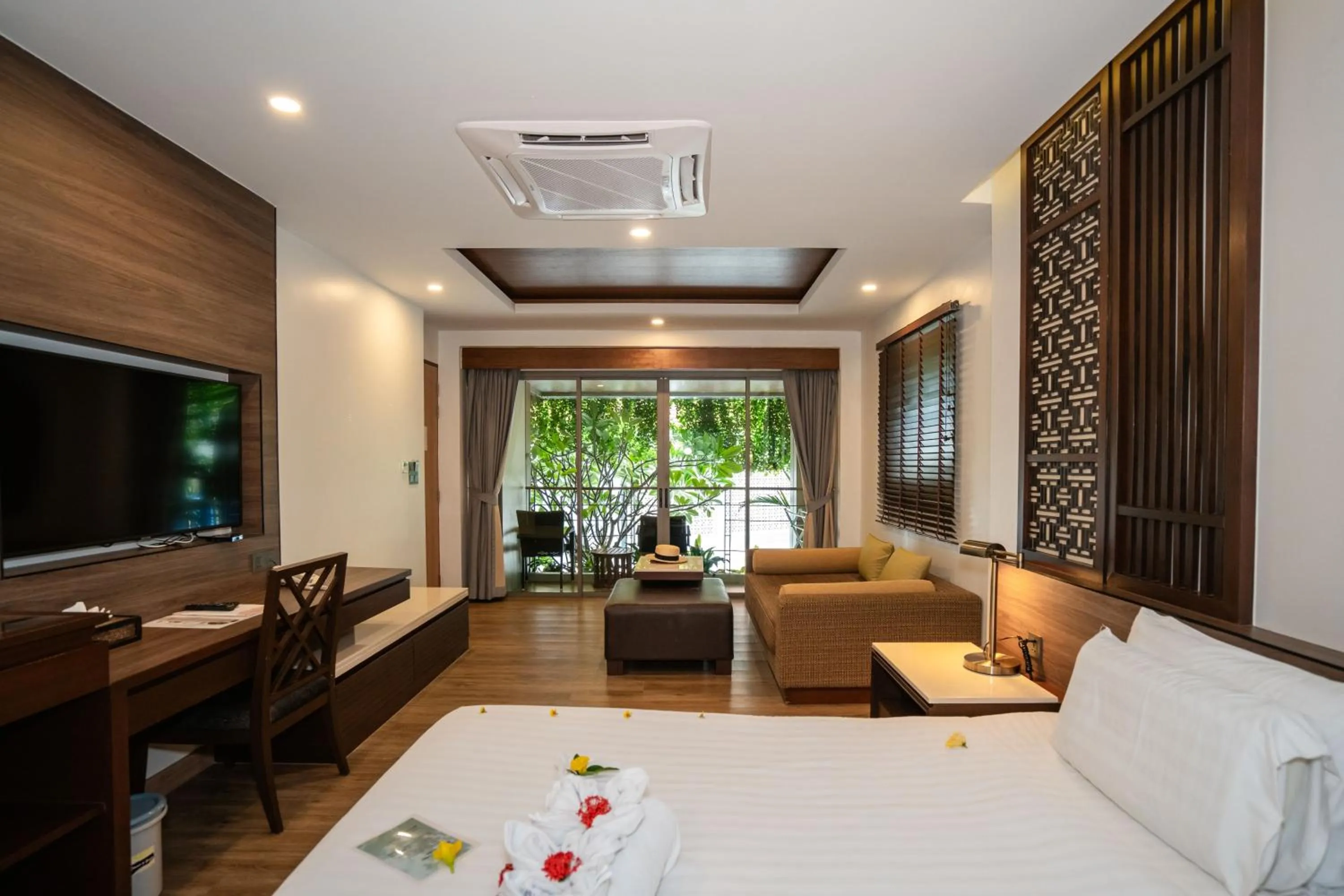 Bed in Le Resort and Villas