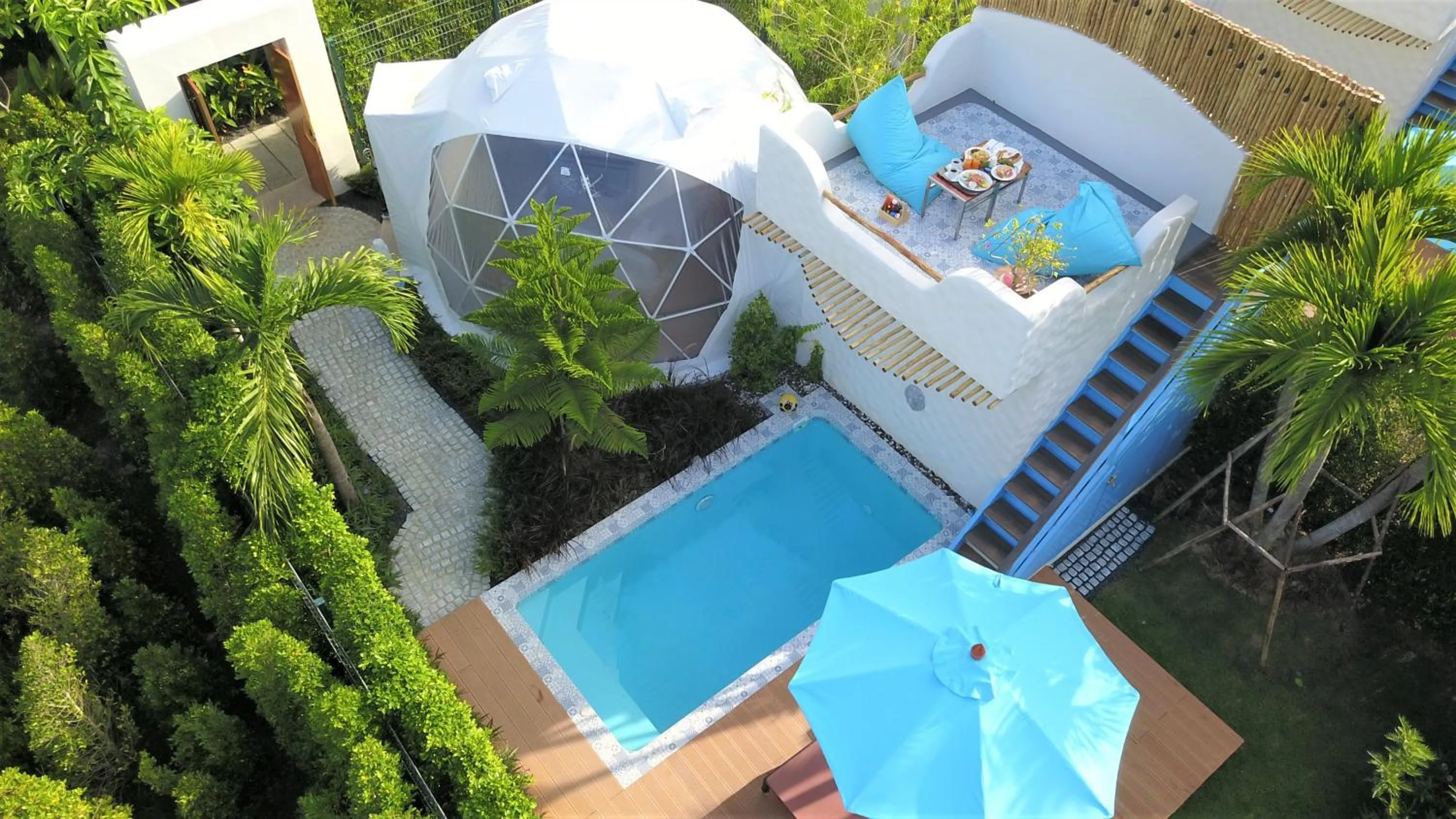 Pool view in Le Resort and Villas