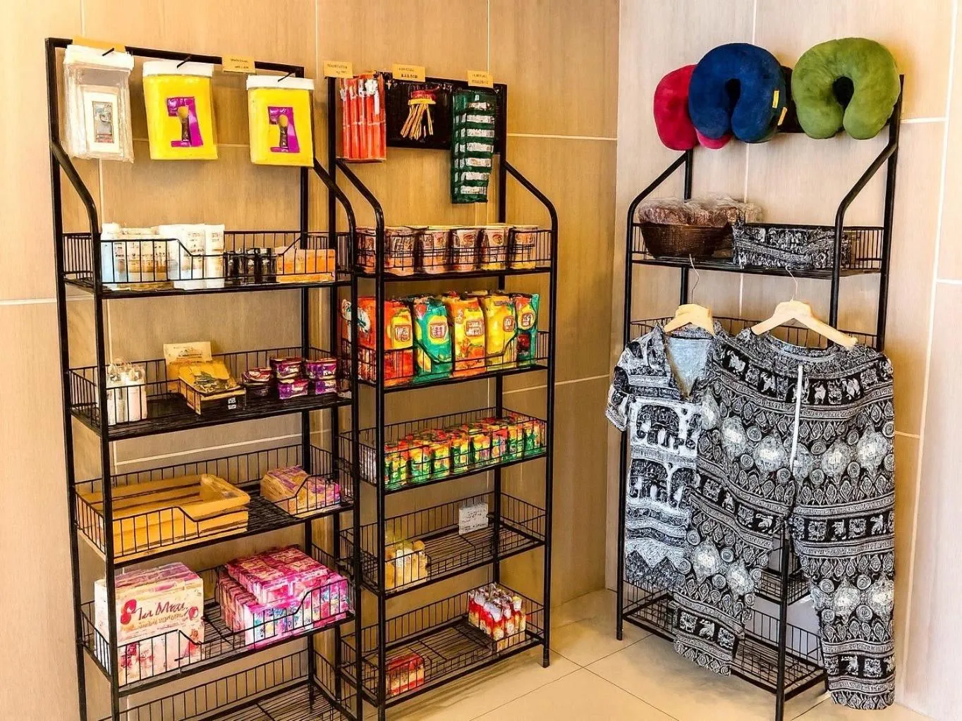 Food in Le Resort and Villas