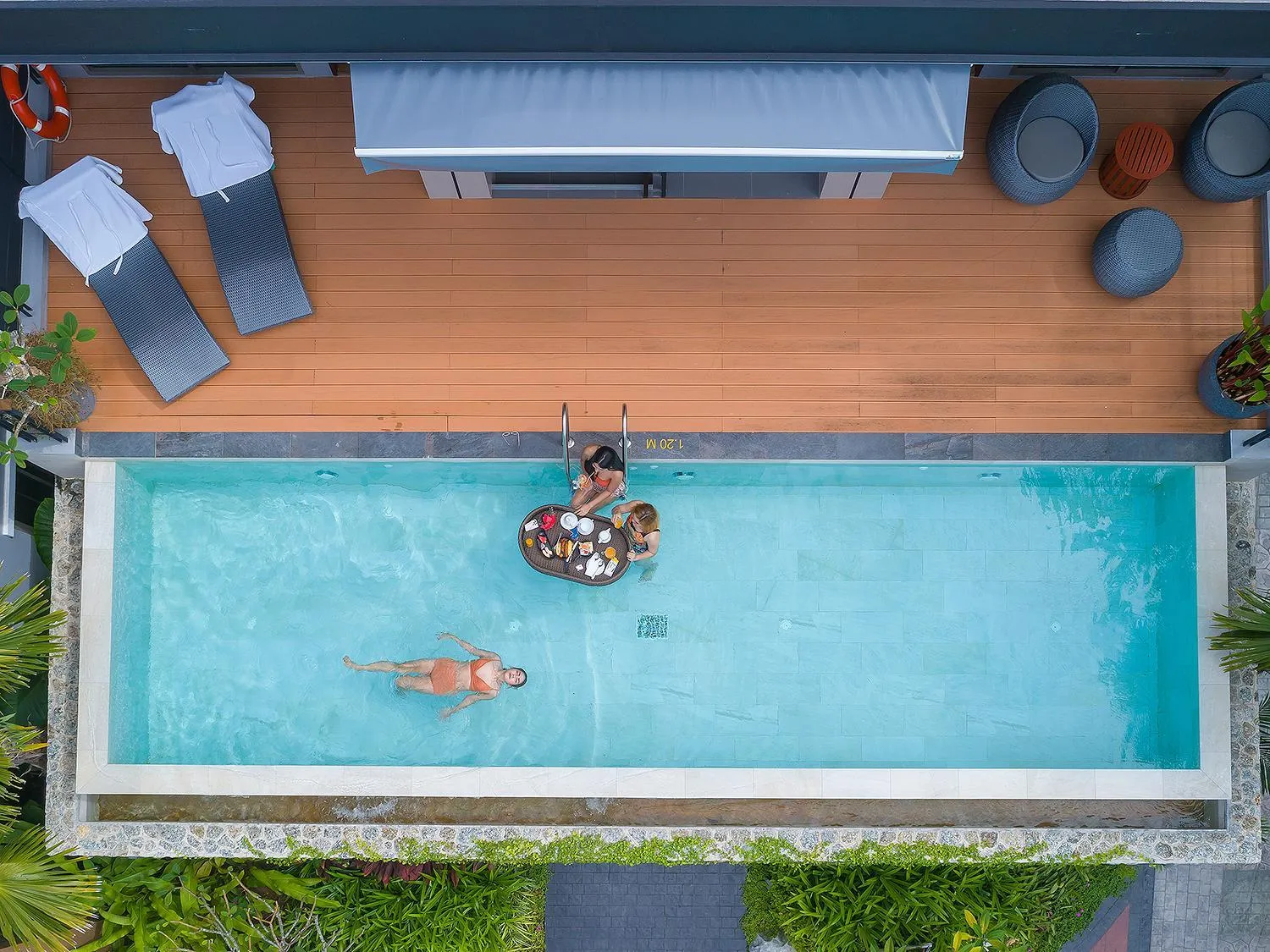 Swimming pool in Le Resort and Villas