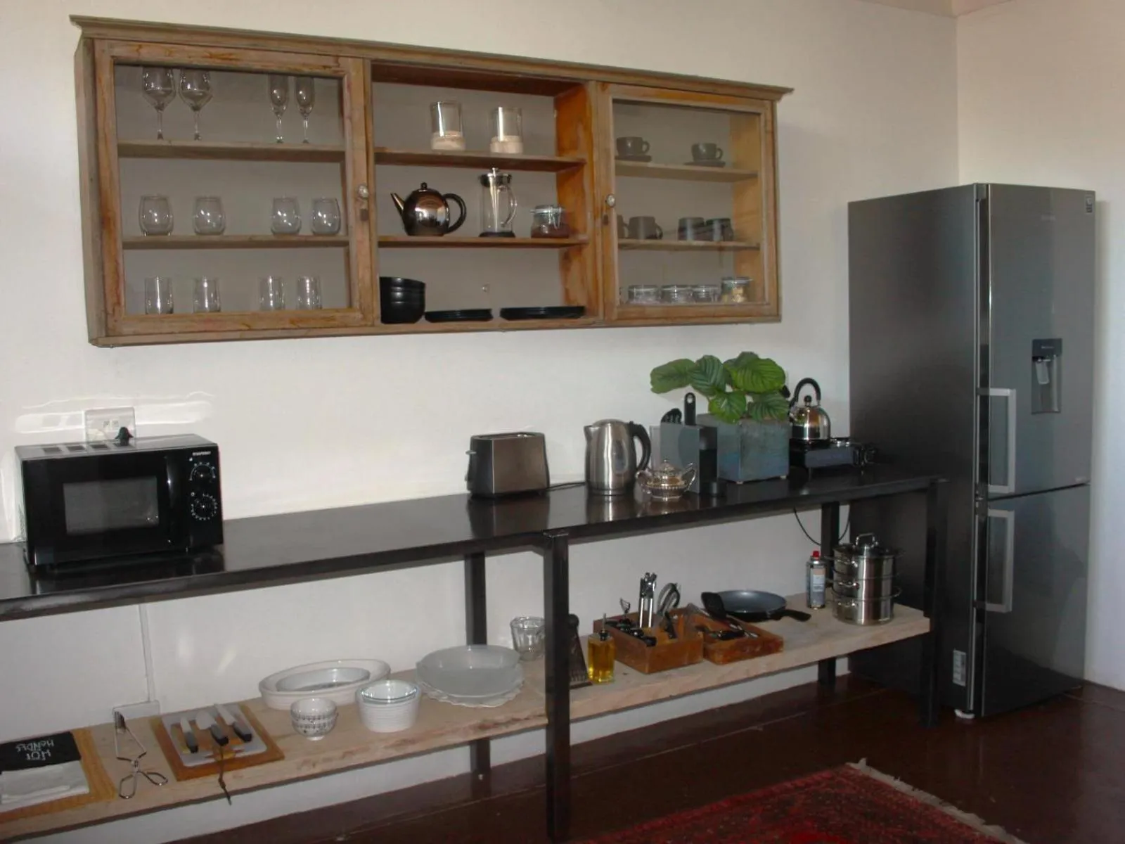 Dining area in The Barn On 62 - Cottages