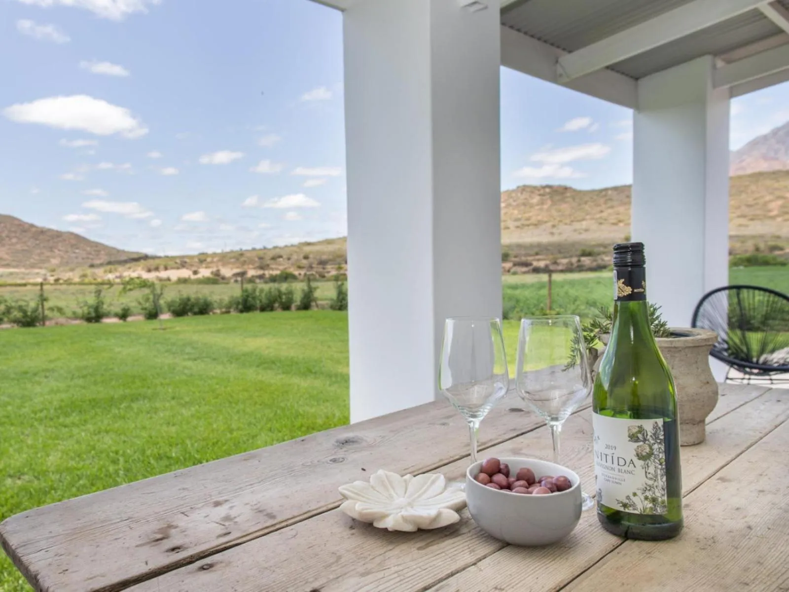 Balcony/Terrace in The Barn On 62 - Cottages