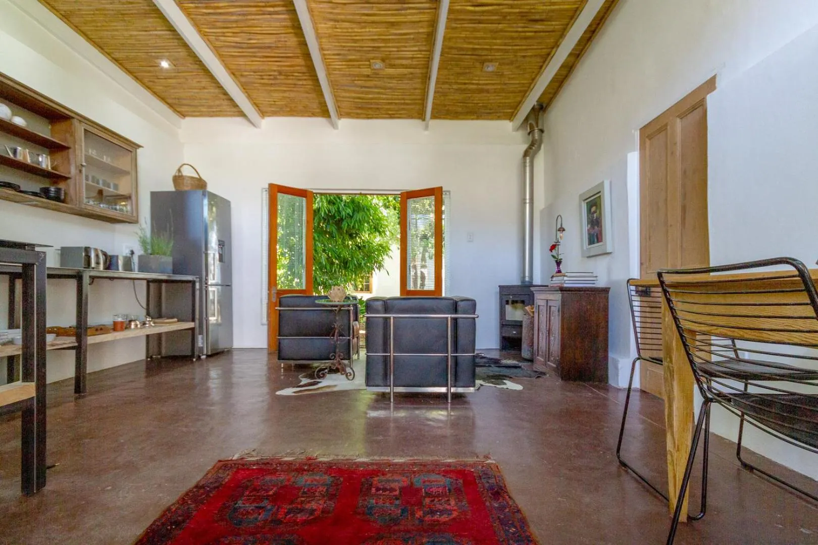 Living room in The Barn On 62 - Cottages