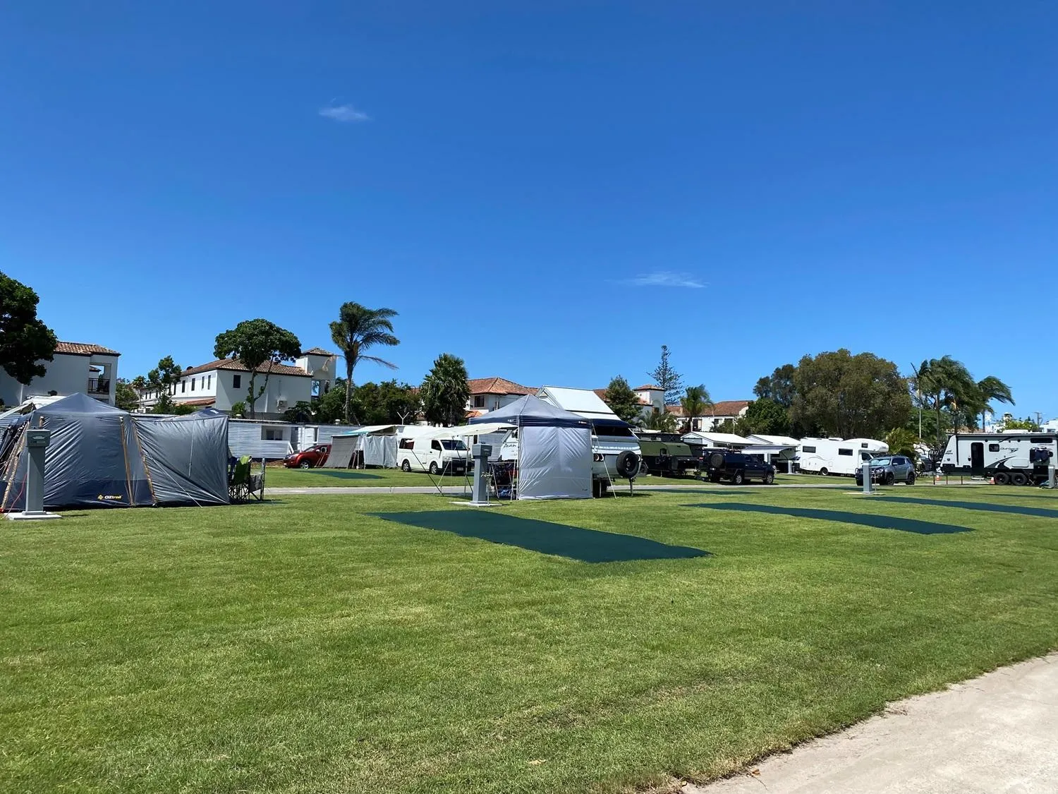 Garden in Nobby Beach Holiday Village