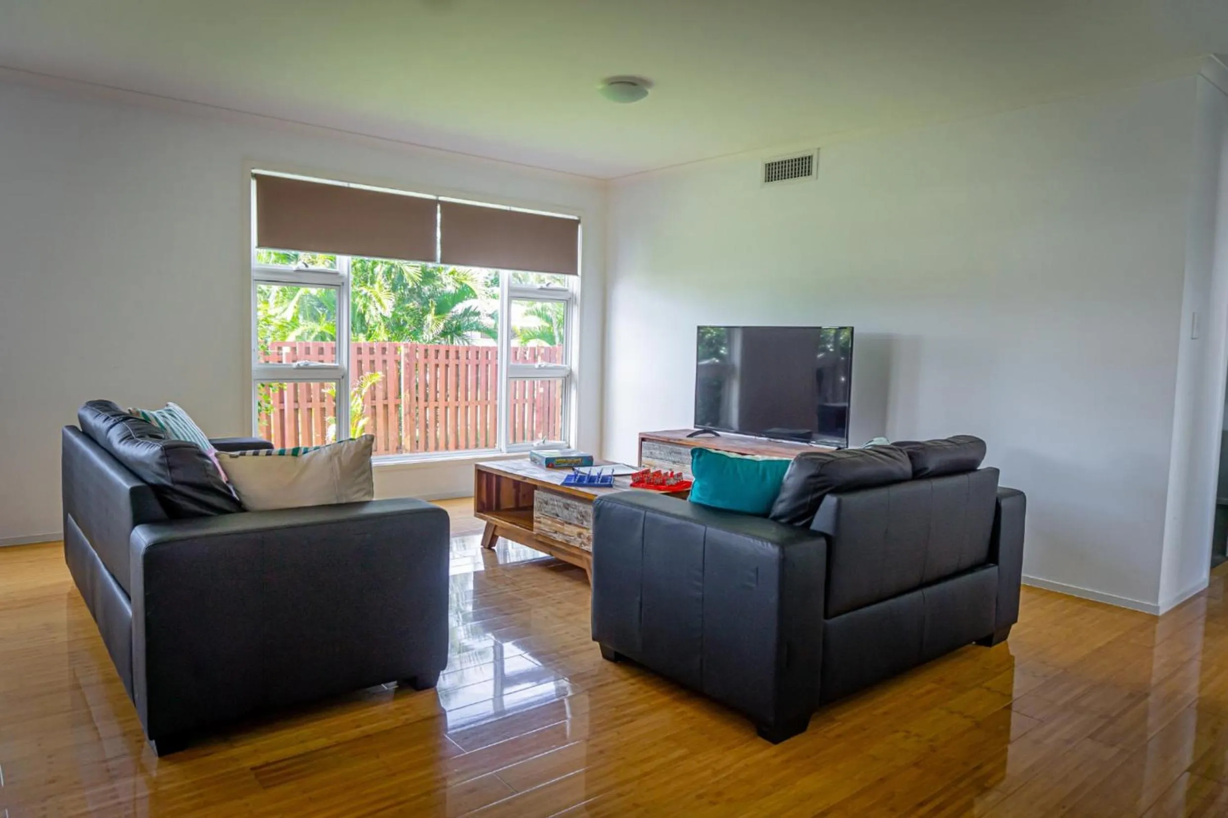 TV and multimedia in Nobby Beach Holiday Village