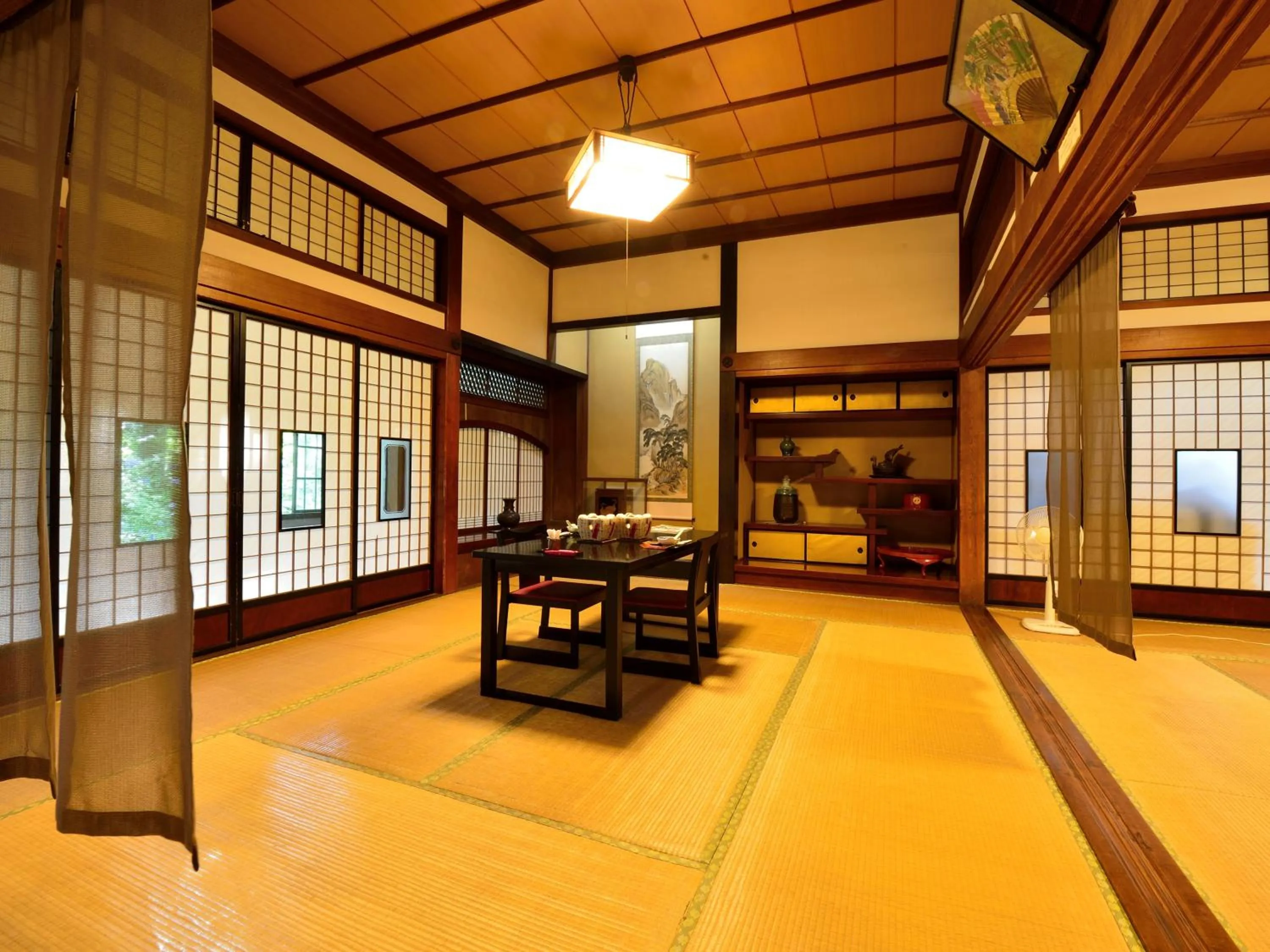 Restaurant/places to eat in Syohoen