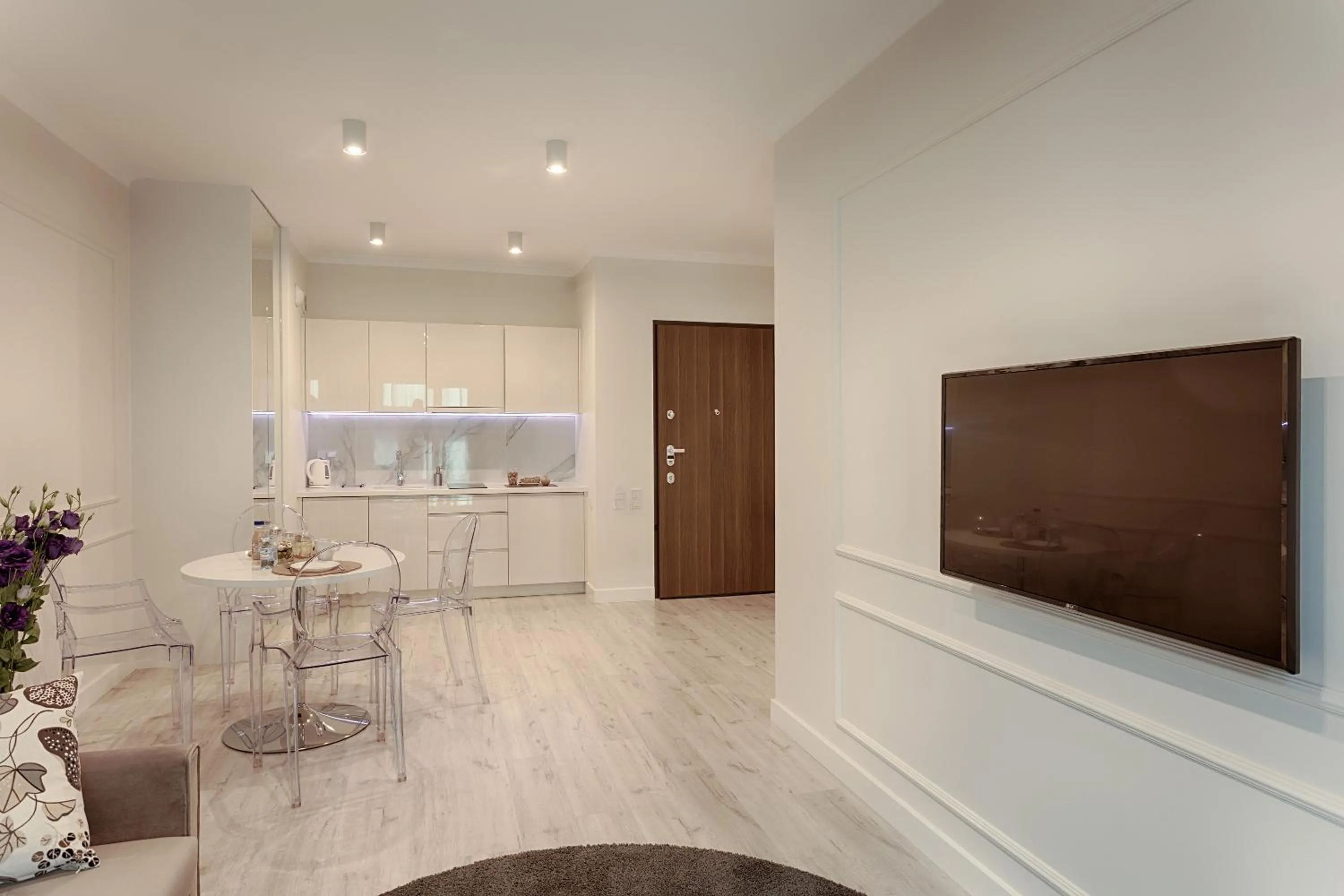 Living room in Mennica Central Apartments