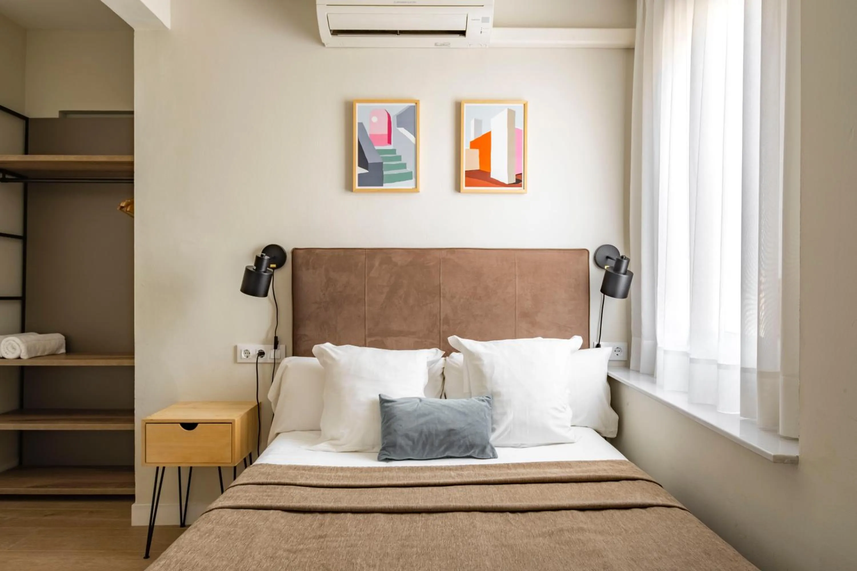 Bedroom, Bed in Aspasios Rambla Catalunya Apartments